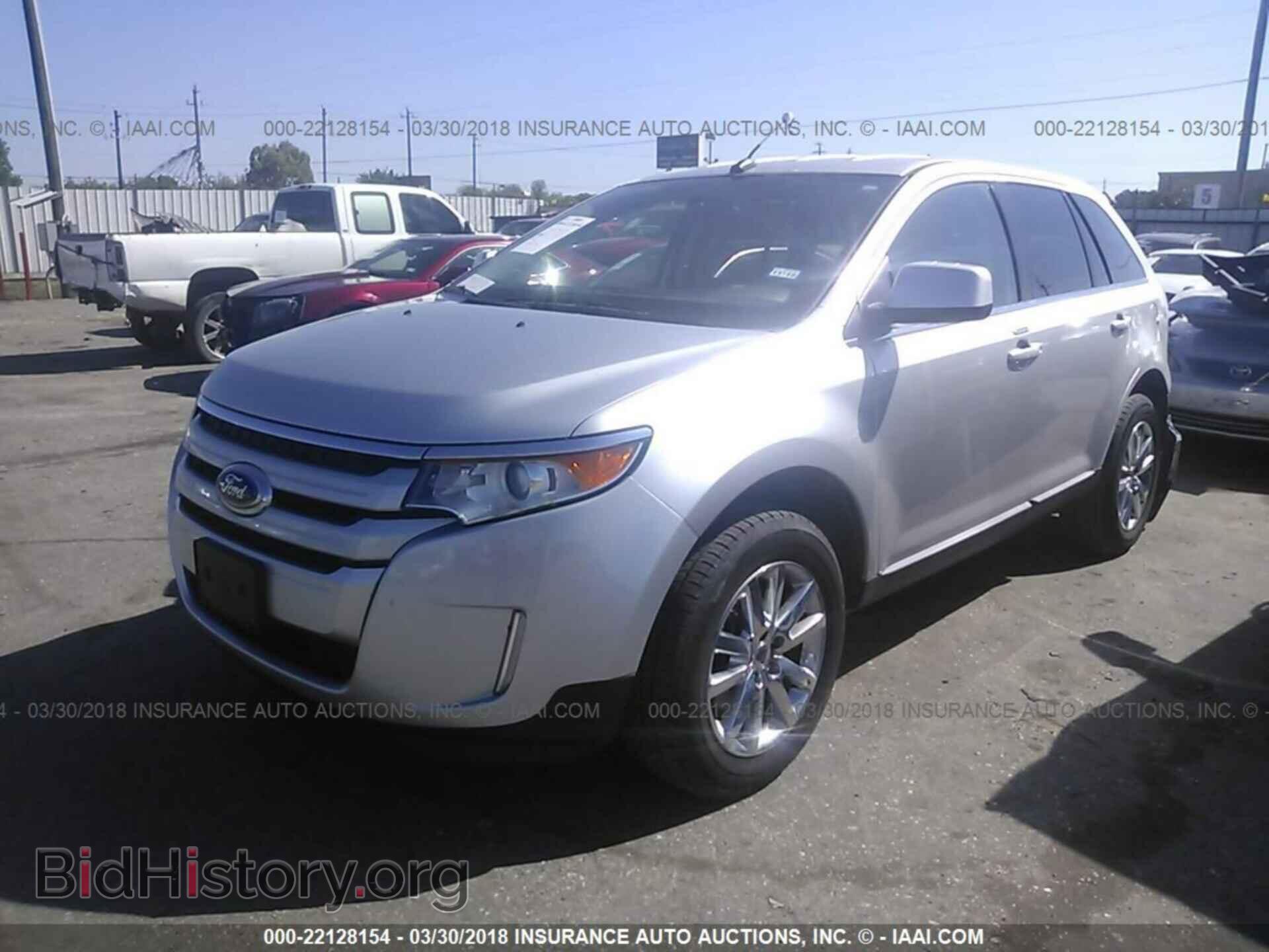 2011 Ford Edge - VIN: 2FMDK3KC8BBA81864 - Photo 2