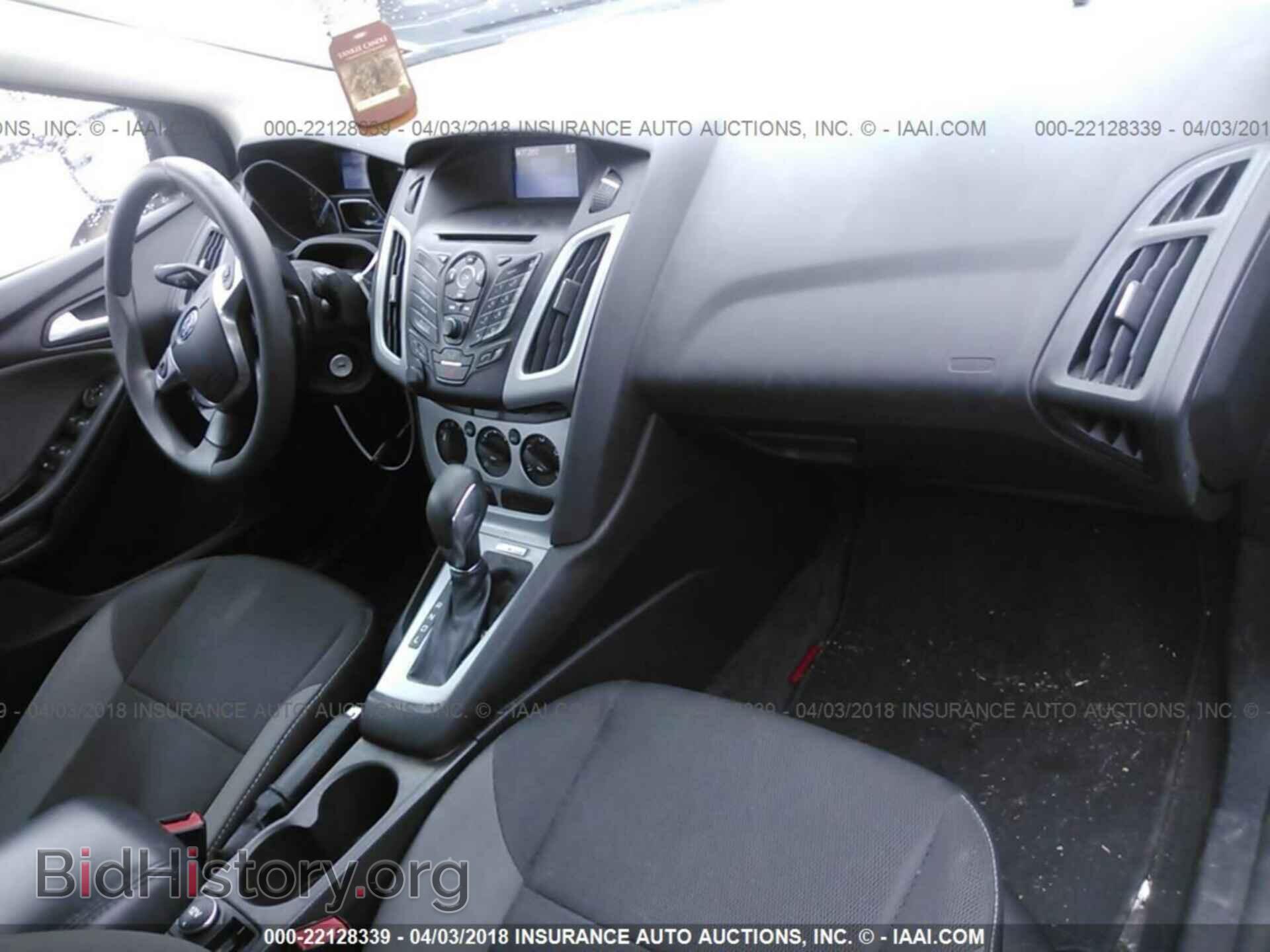 2012 Ford Focus - VIN: 1FAHP3F23CL279963 - Photo 5