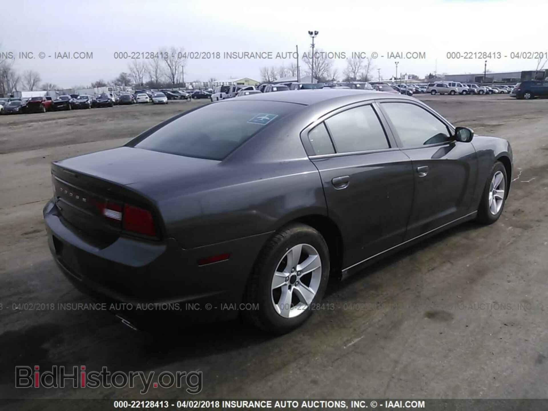 2013 Dodge Charger - VIN: 2C3CDXBG6DH678178 - Фото 4