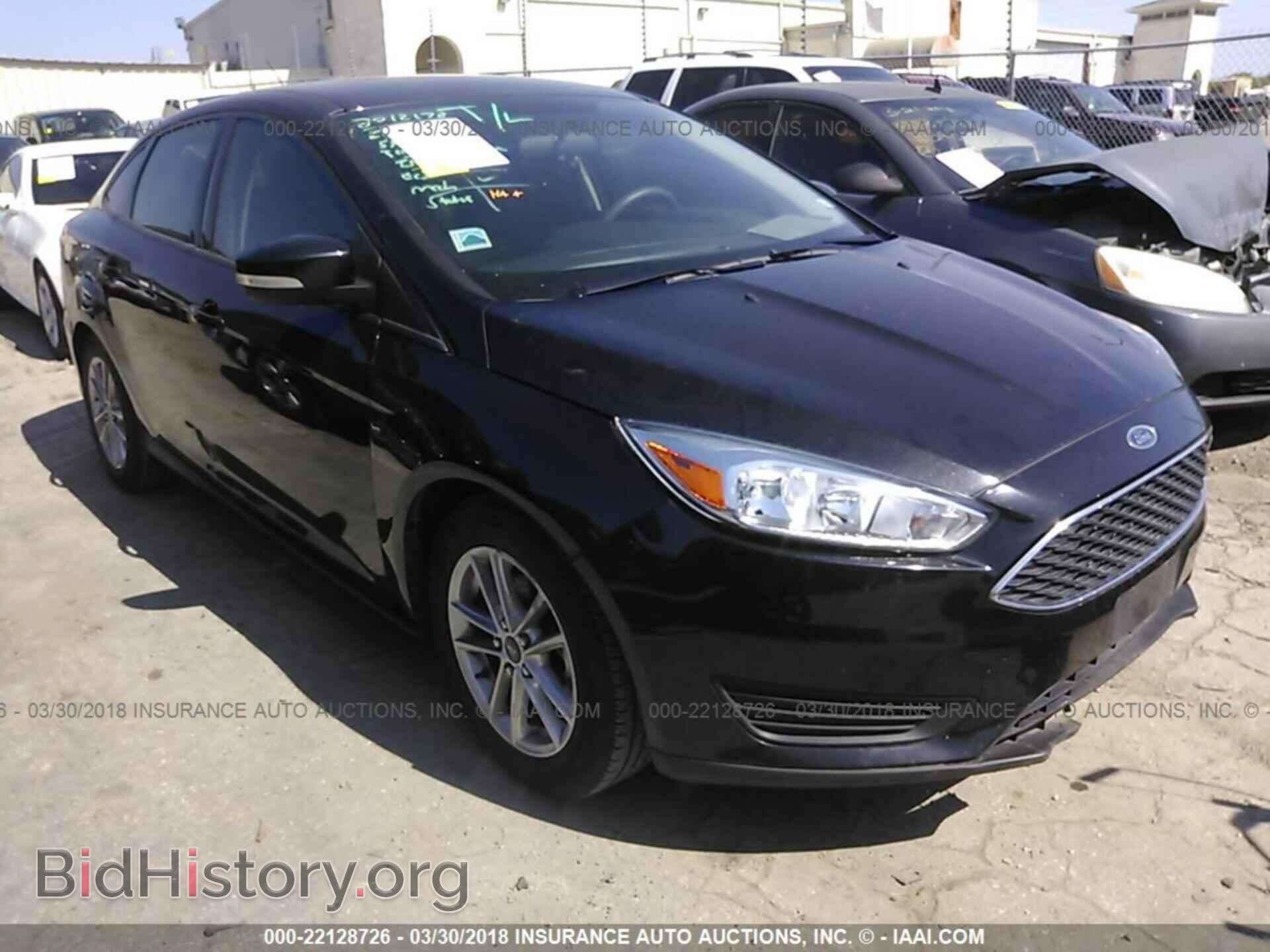 Photo 1FADP3F20FL268891 - Ford Focus 2015