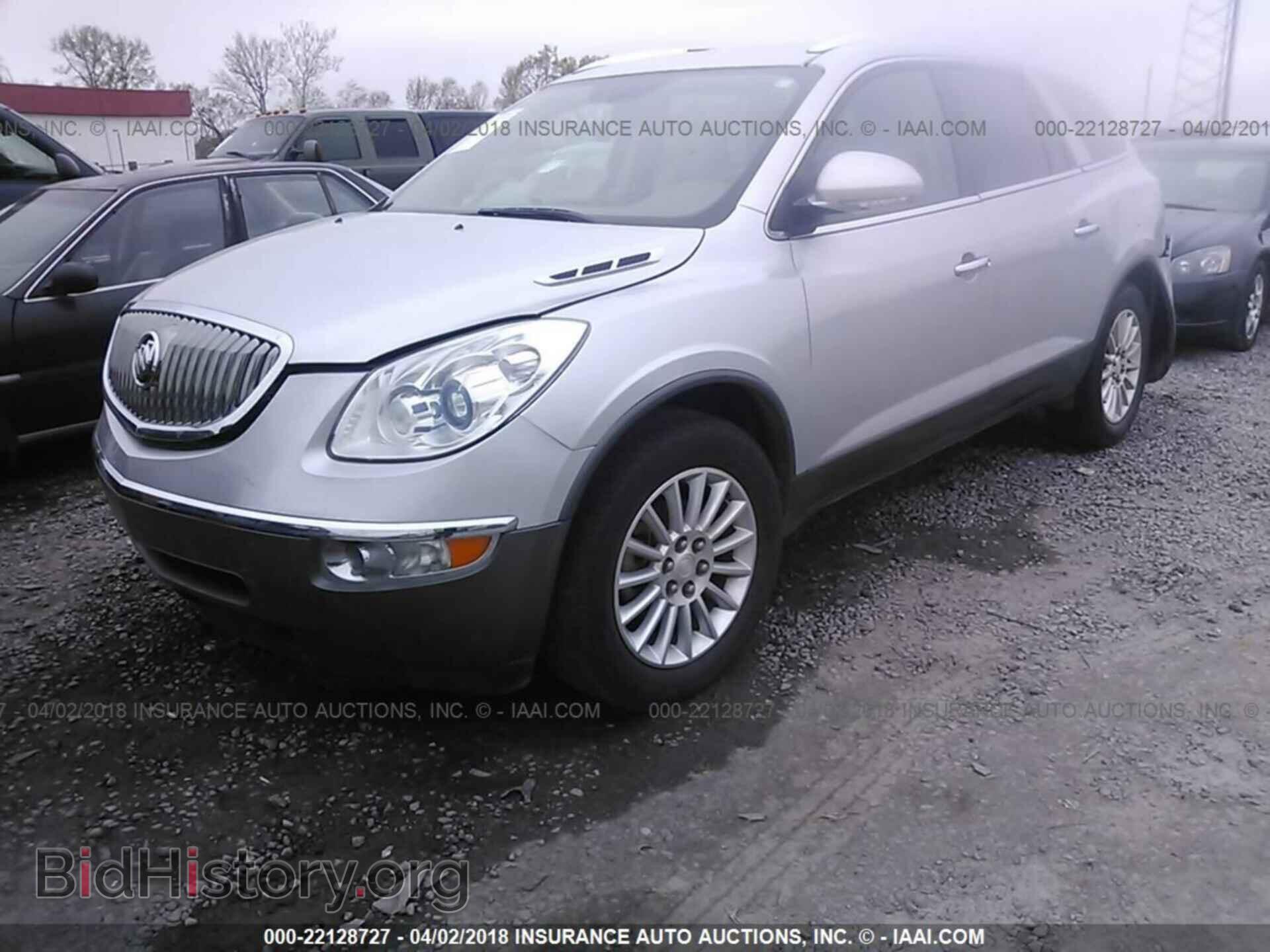 2012 BUICK ENCLAVE - VIN: 5GAKRCED2CJ386142 - Фото 2
