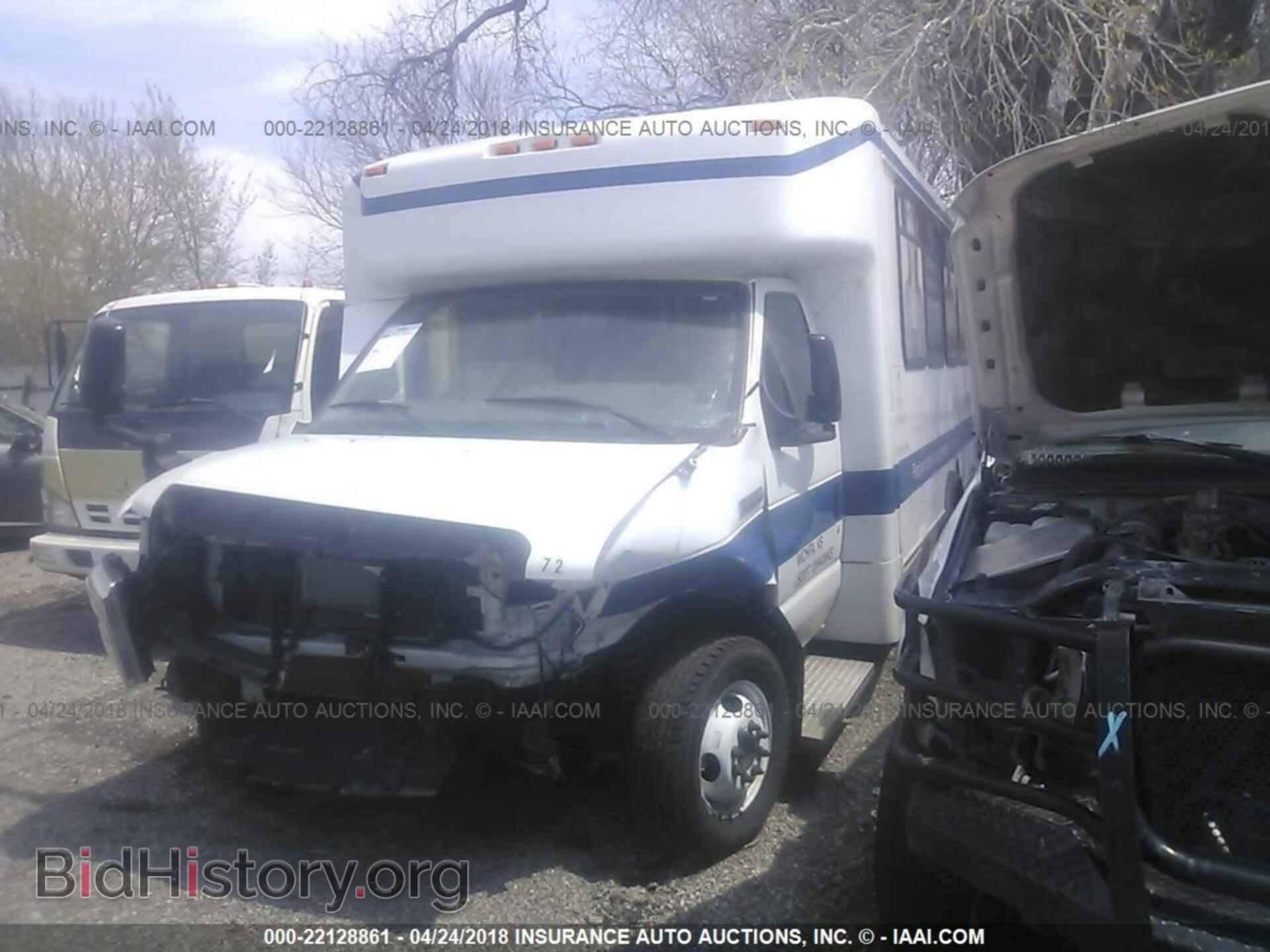 2014 Ford Econoline - VIN: 1FDFE4FS9EDB17387 - Photo 2