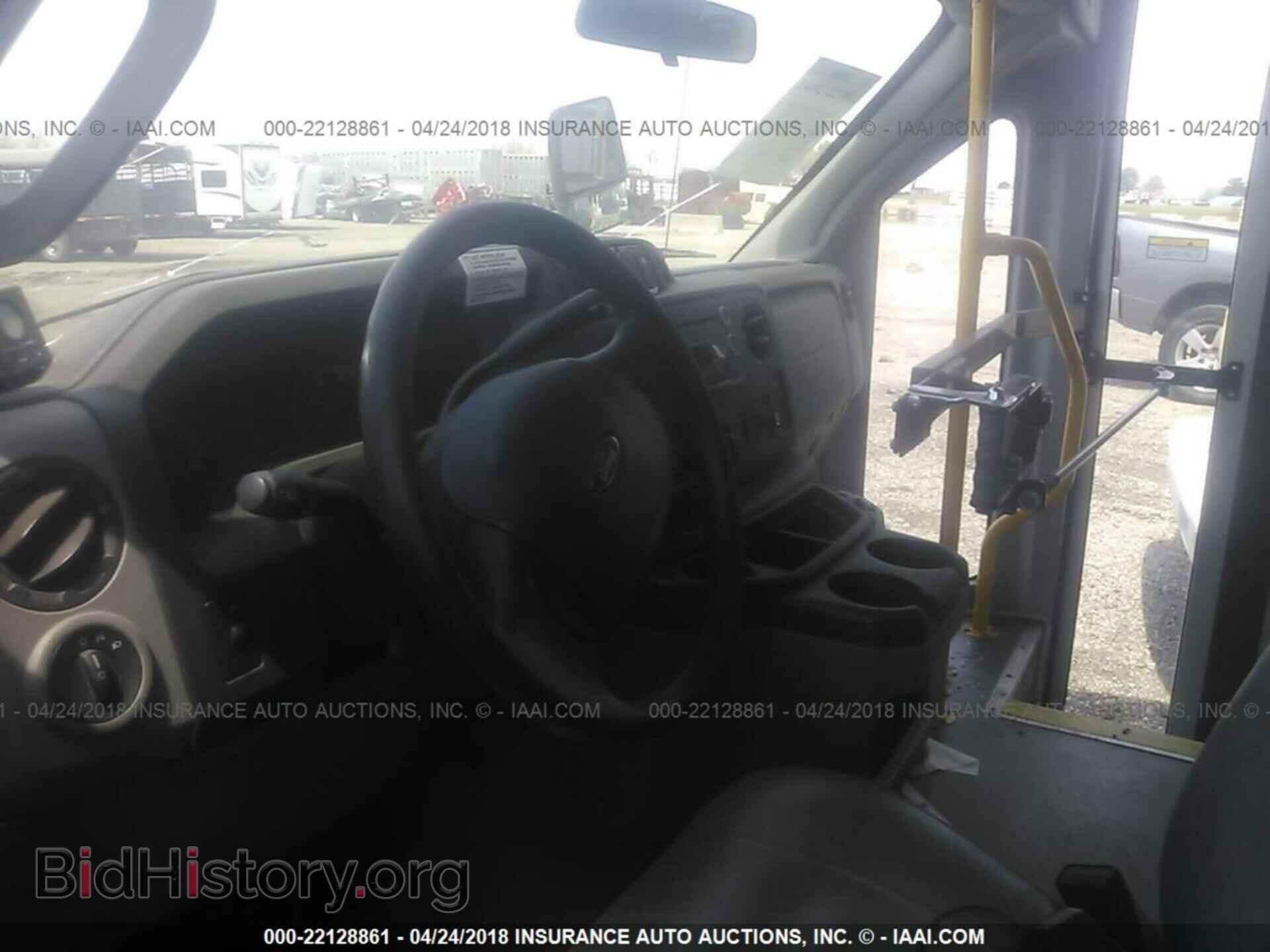 2014 Ford Econoline - VIN: 1FDFE4FS9EDB17387 - Photo 5