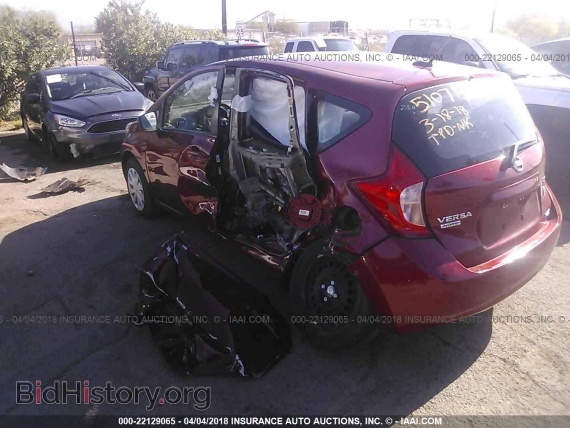 2016 Nissan Versa note - VIN: 3N1CE2CP5GL365244 - Фото 3
