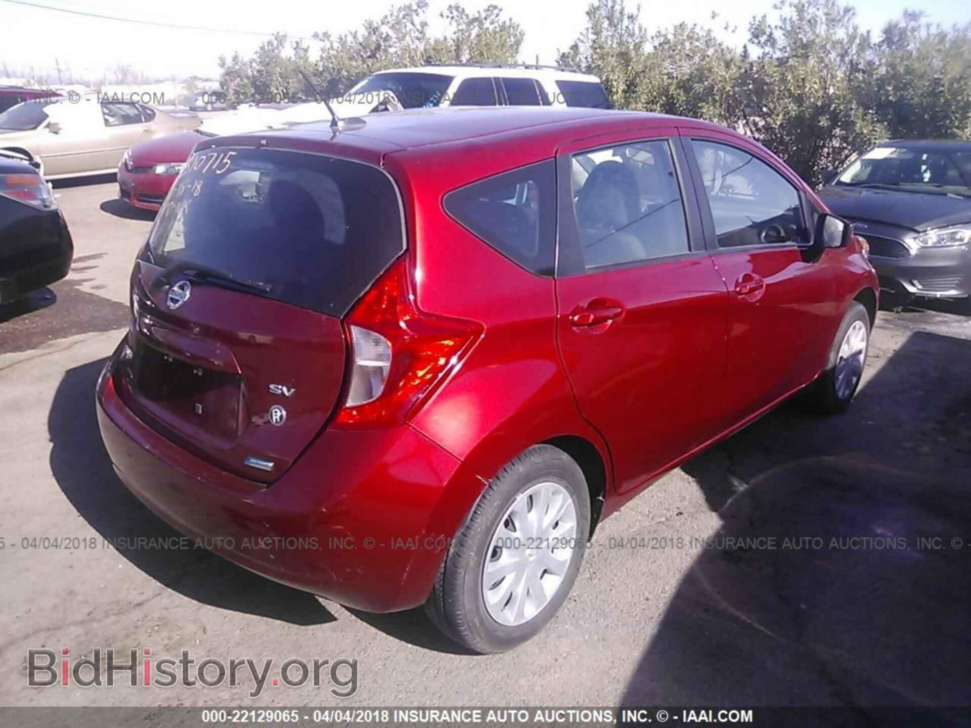 2016 Nissan Versa note - VIN: 3N1CE2CP5GL365244 - Фото 4