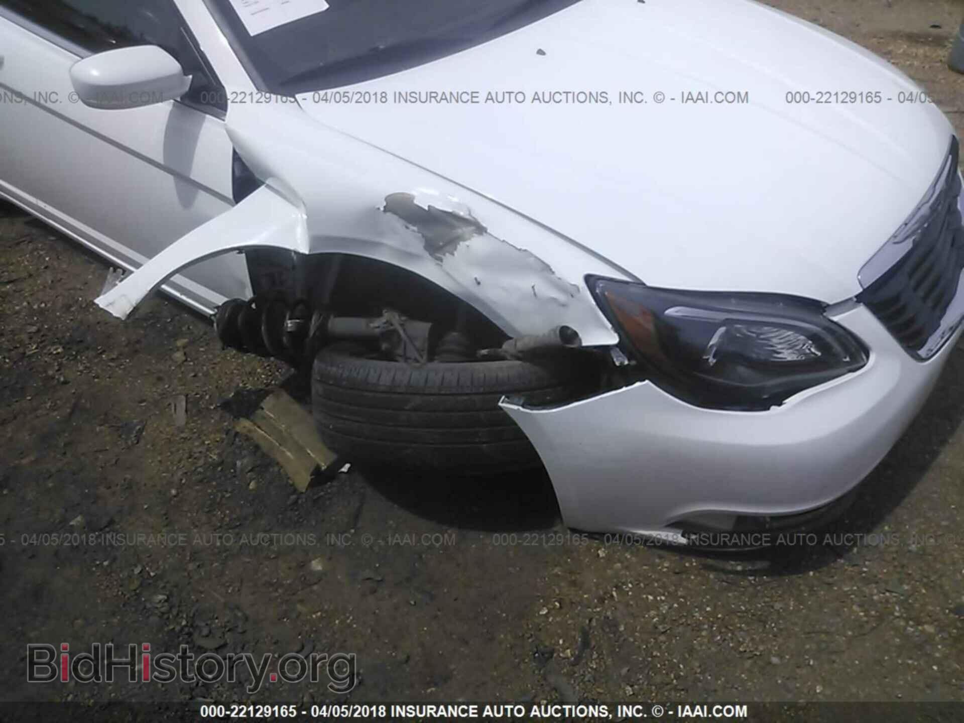 2011 Chrysler 200 - VIN: 1C3BC8EG5BN623936 - Фото 6