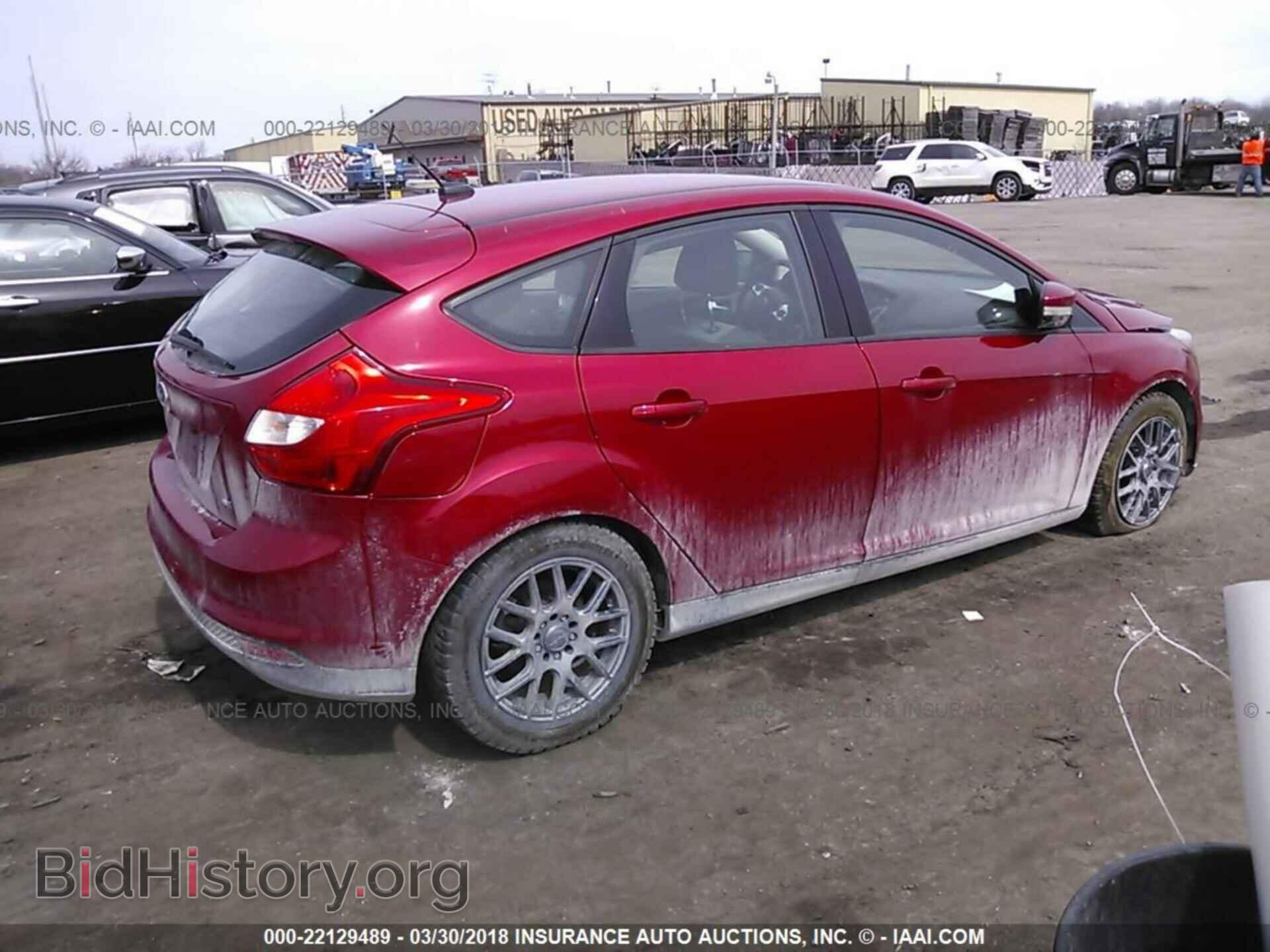 2012 Ford Focus - VIN: 1FAHP3K24CL249375 - Photo 4