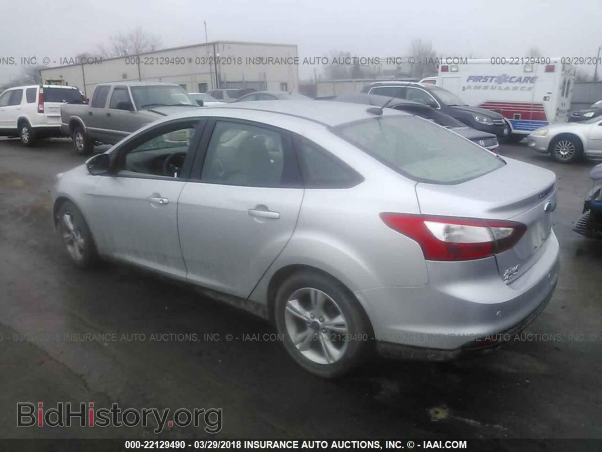 2013 Ford Focus - VIN: 1FADP3F2XDL253389 - Photo 3