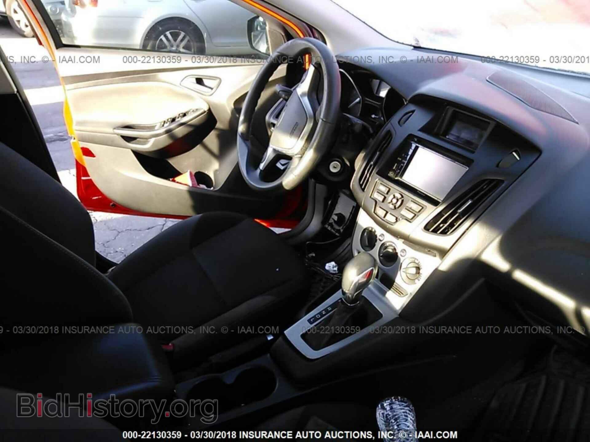 2012 Ford Focus - VIN: 1FAHP3F2XCL118039 - Photo 5