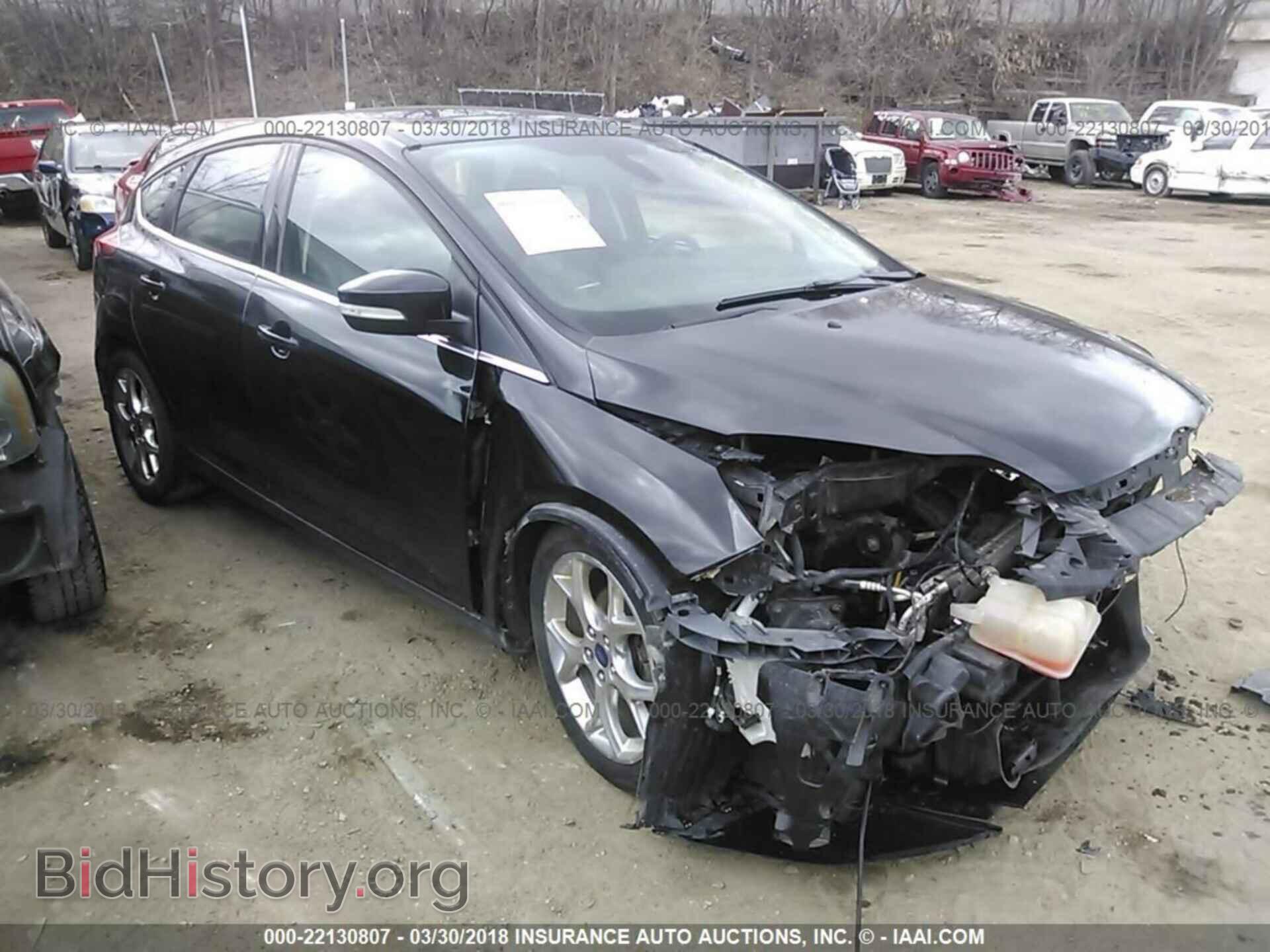Photo 1FAHP3N28CL451311 - Ford Focus 2012