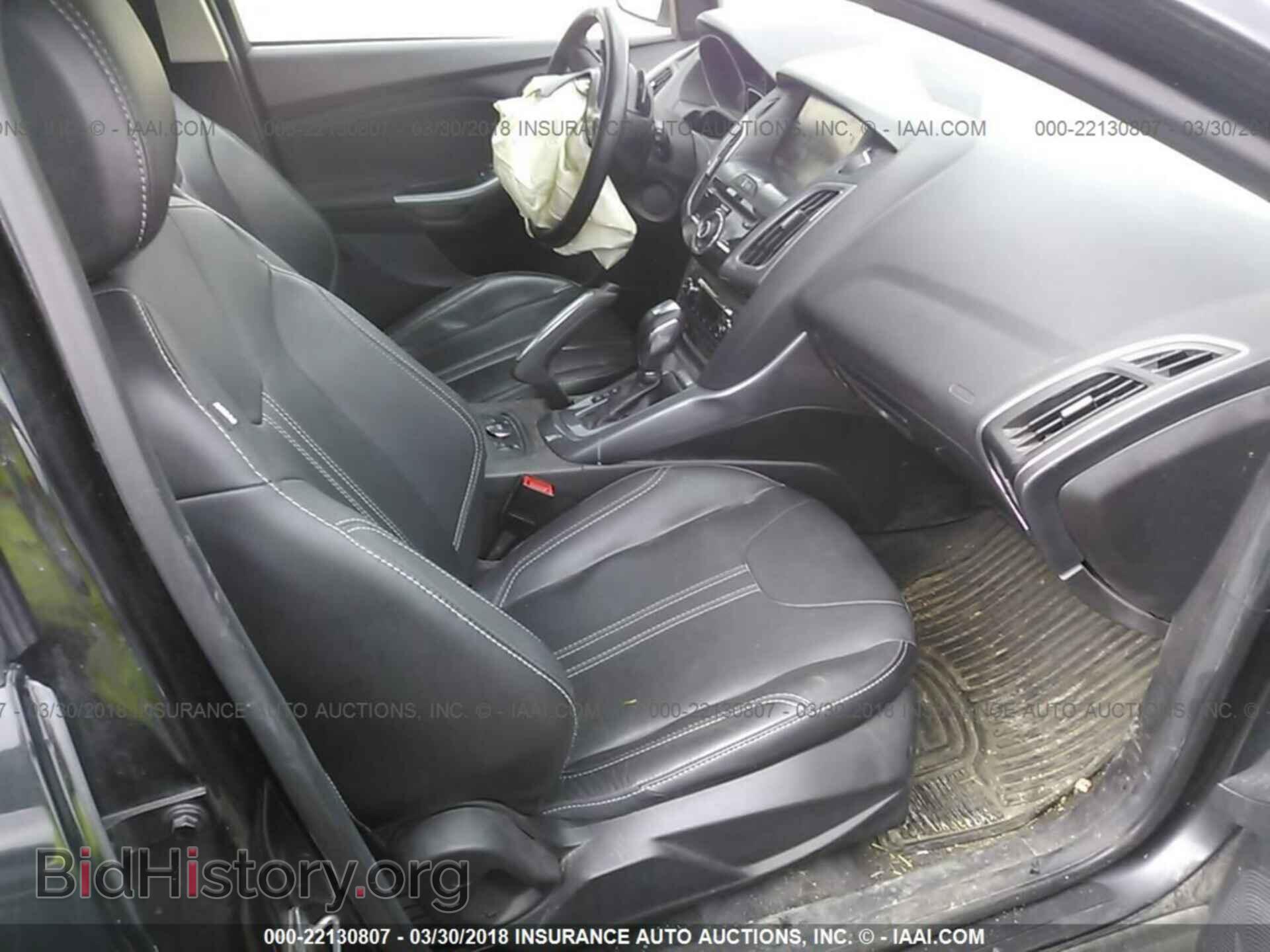 2012 Ford Focus - VIN: 1FAHP3N28CL451311 - Photo 5