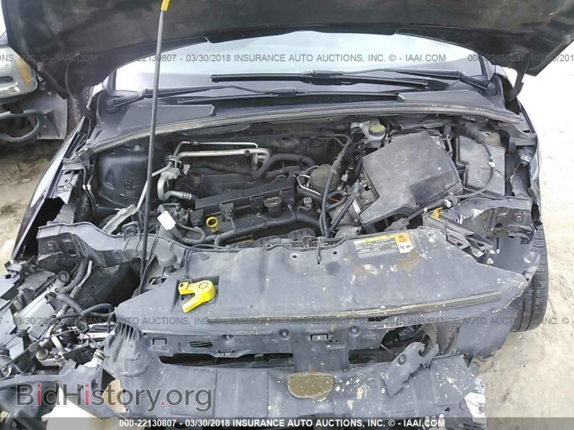 2012 Ford Focus - VIN: 1FAHP3N28CL451311 - Photo 10