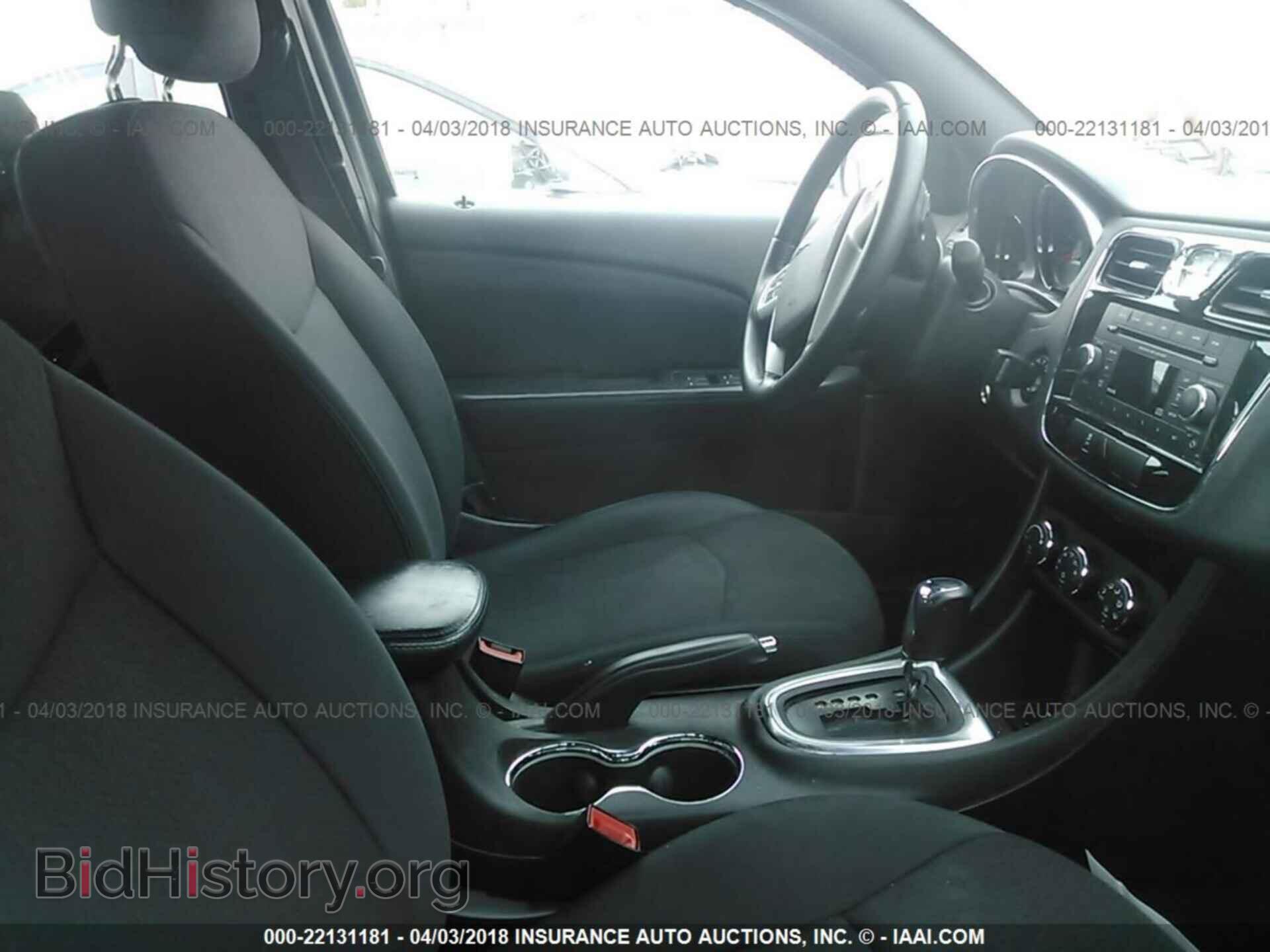 2013 Chrysler 200 - VIN: 1C3CCBBB4DN694073 - Photo 5