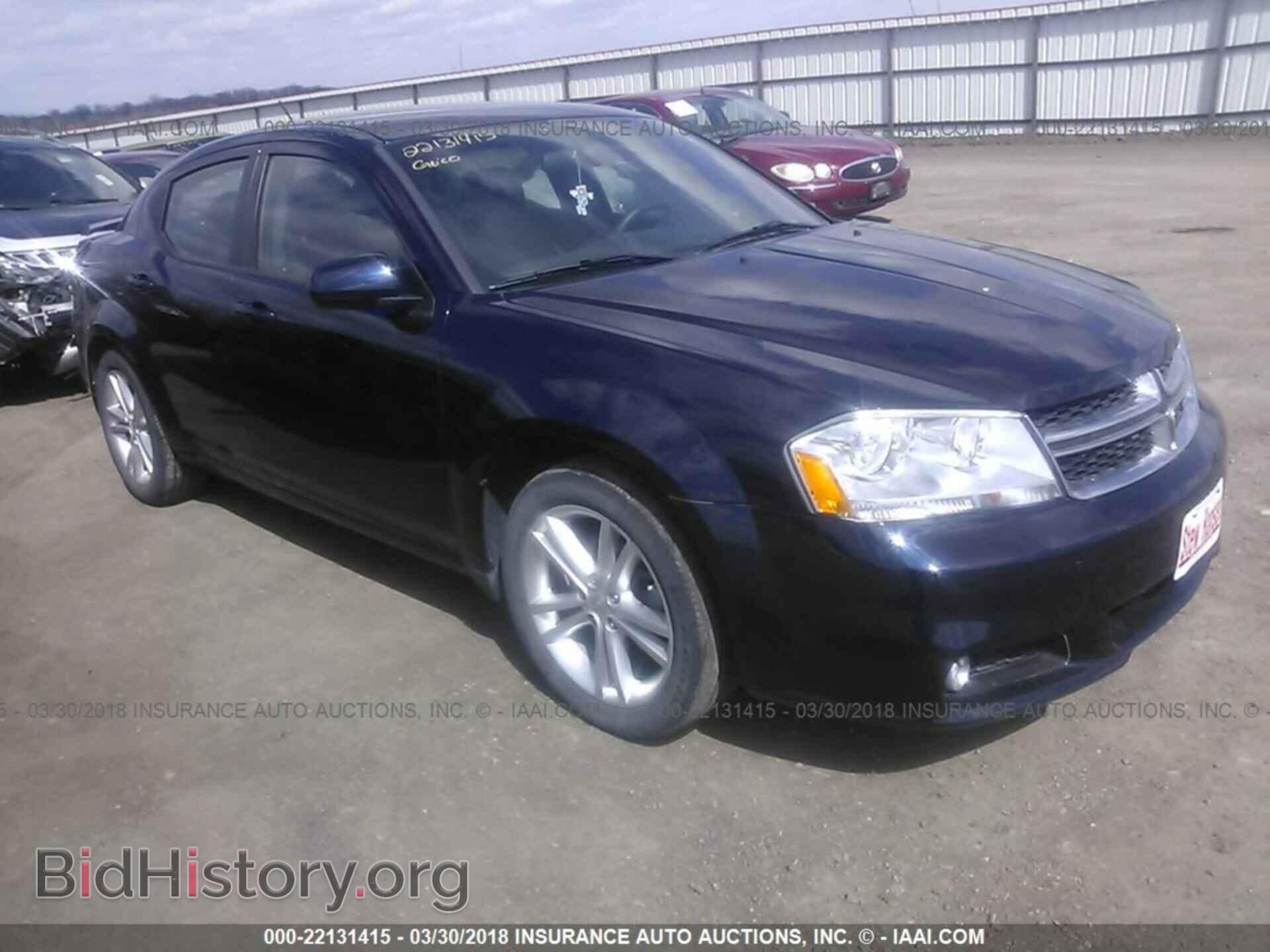 Photo 1C3CDZEG7CN311738 - Dodge Avenger 2012