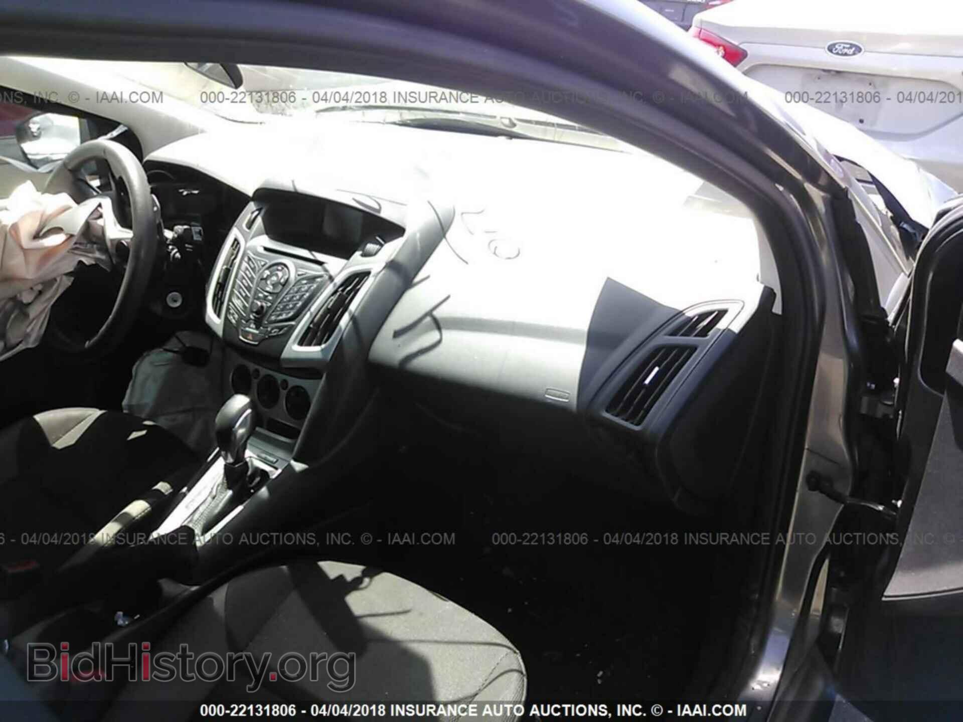 2014 Ford Focus - VIN: 1FADP3F20EL143548 - Photo 5