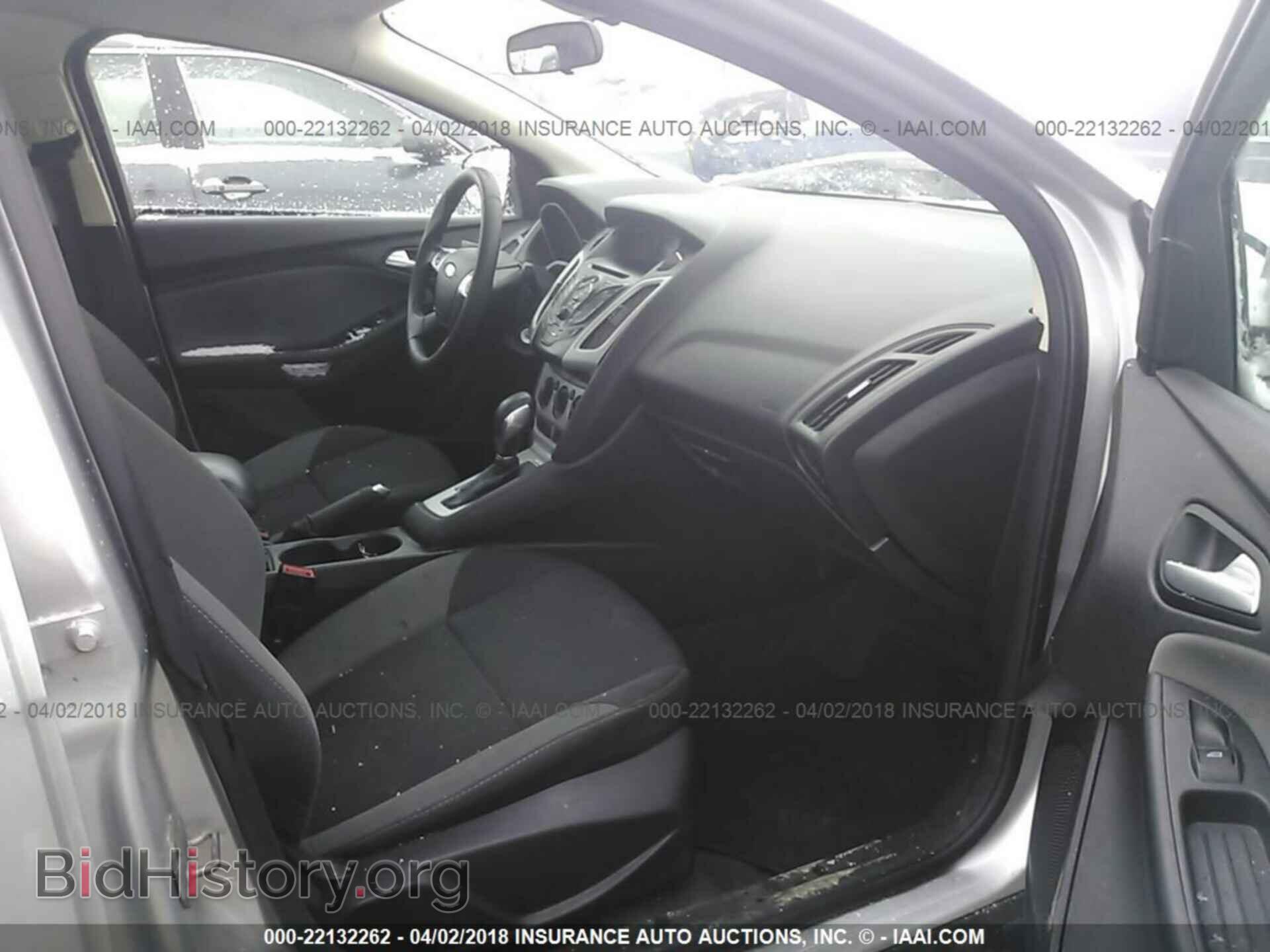 2014 Ford Focus - VIN: 1FADP3F2XEL160213 - Photo 5