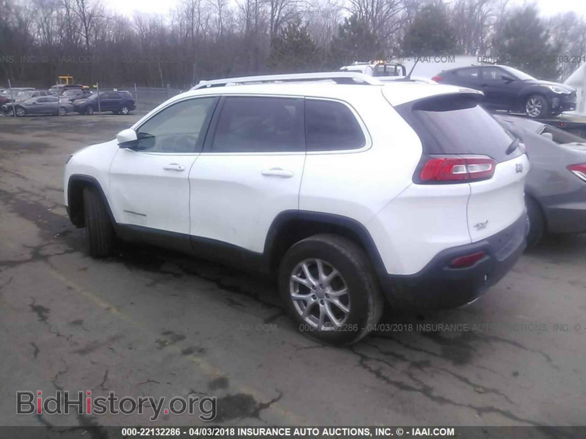2015 Jeep Cherokee - VIN: 1C4PJMCS4FW610070 - Фото 3