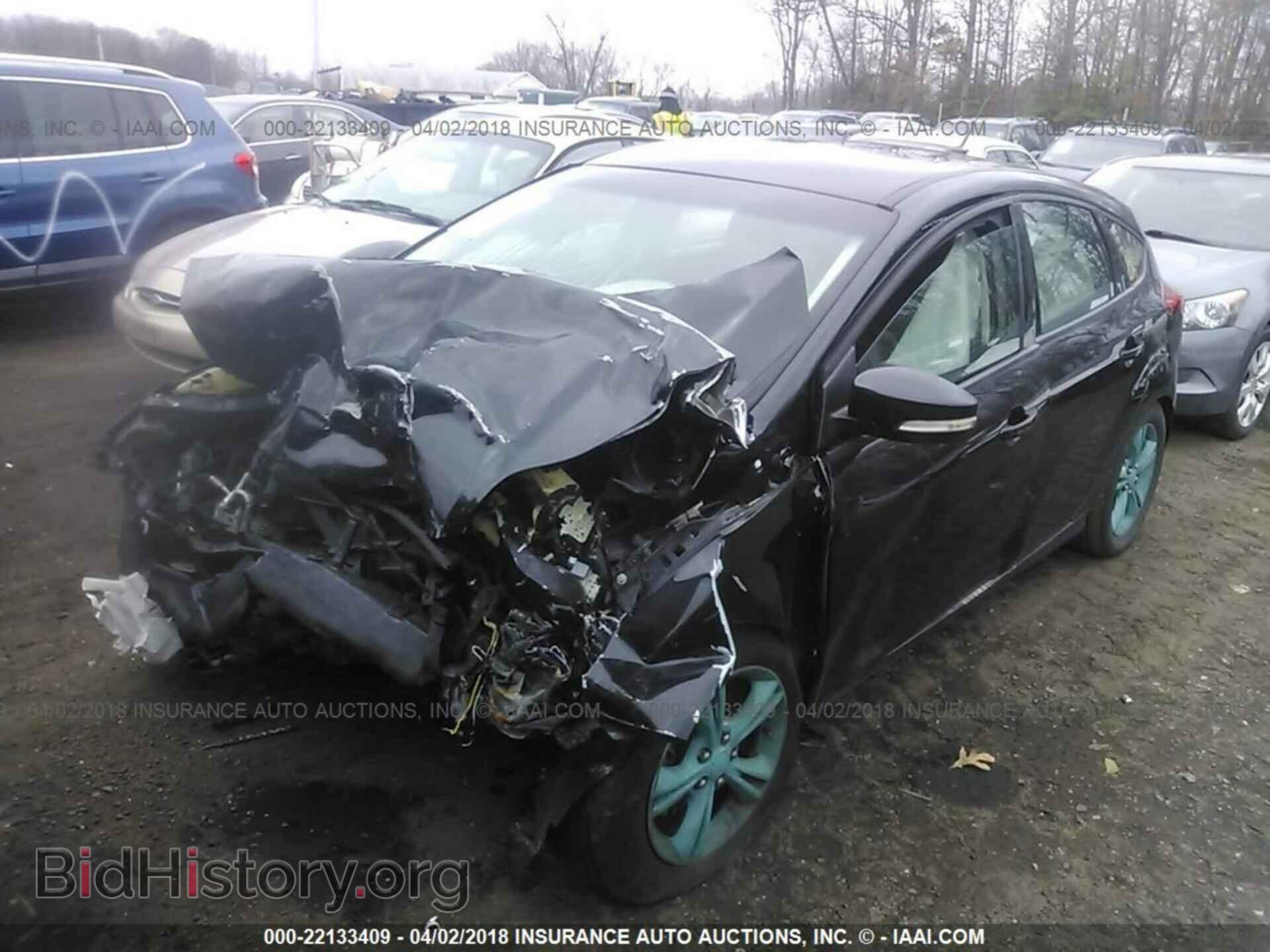 2014 Ford Focus - VIN: 1FADP3K28EL313810 - Фото 2