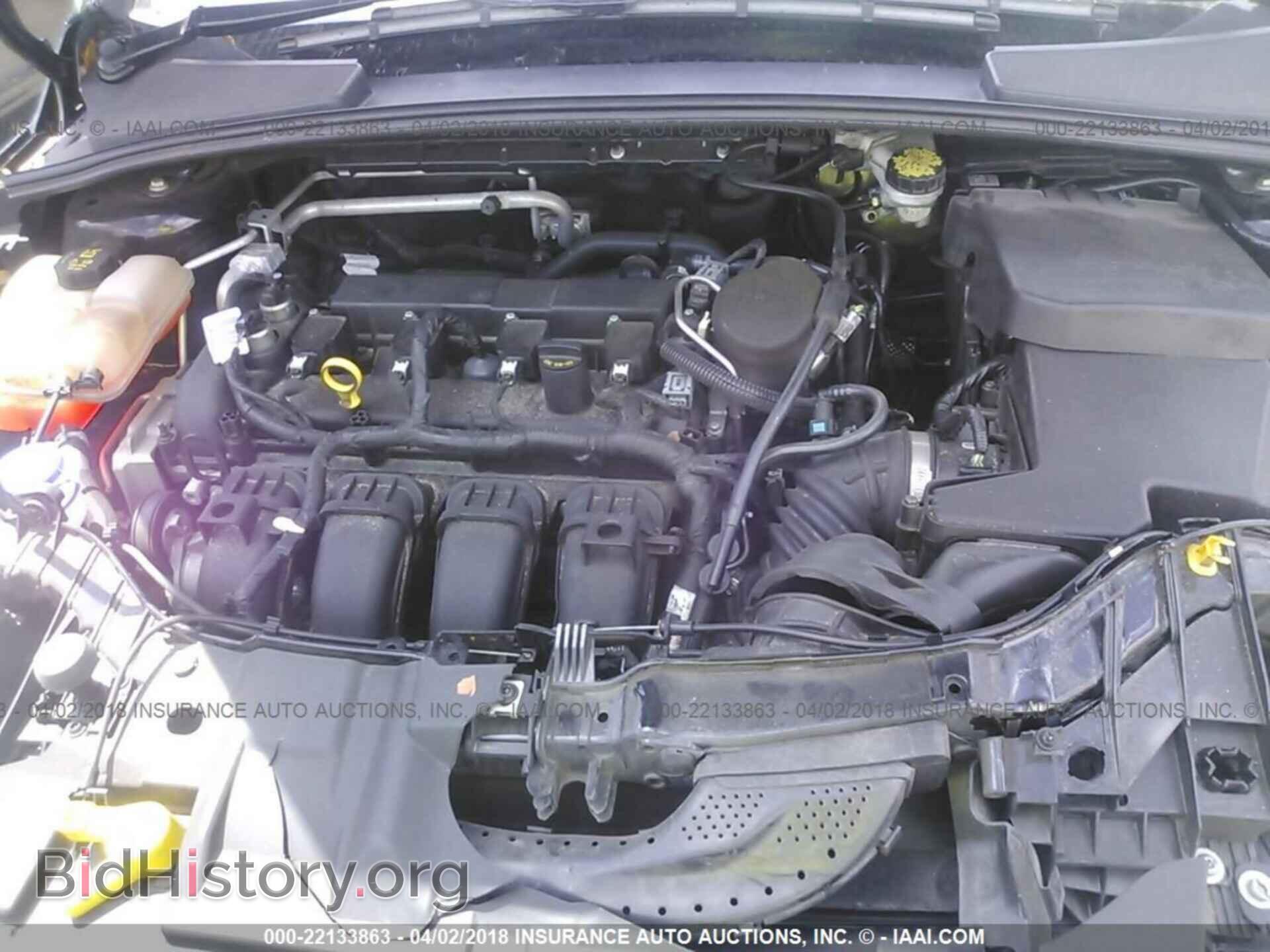 2016 Ford Focus - VIN: 1FADP3E26GL249720 - Photo 10