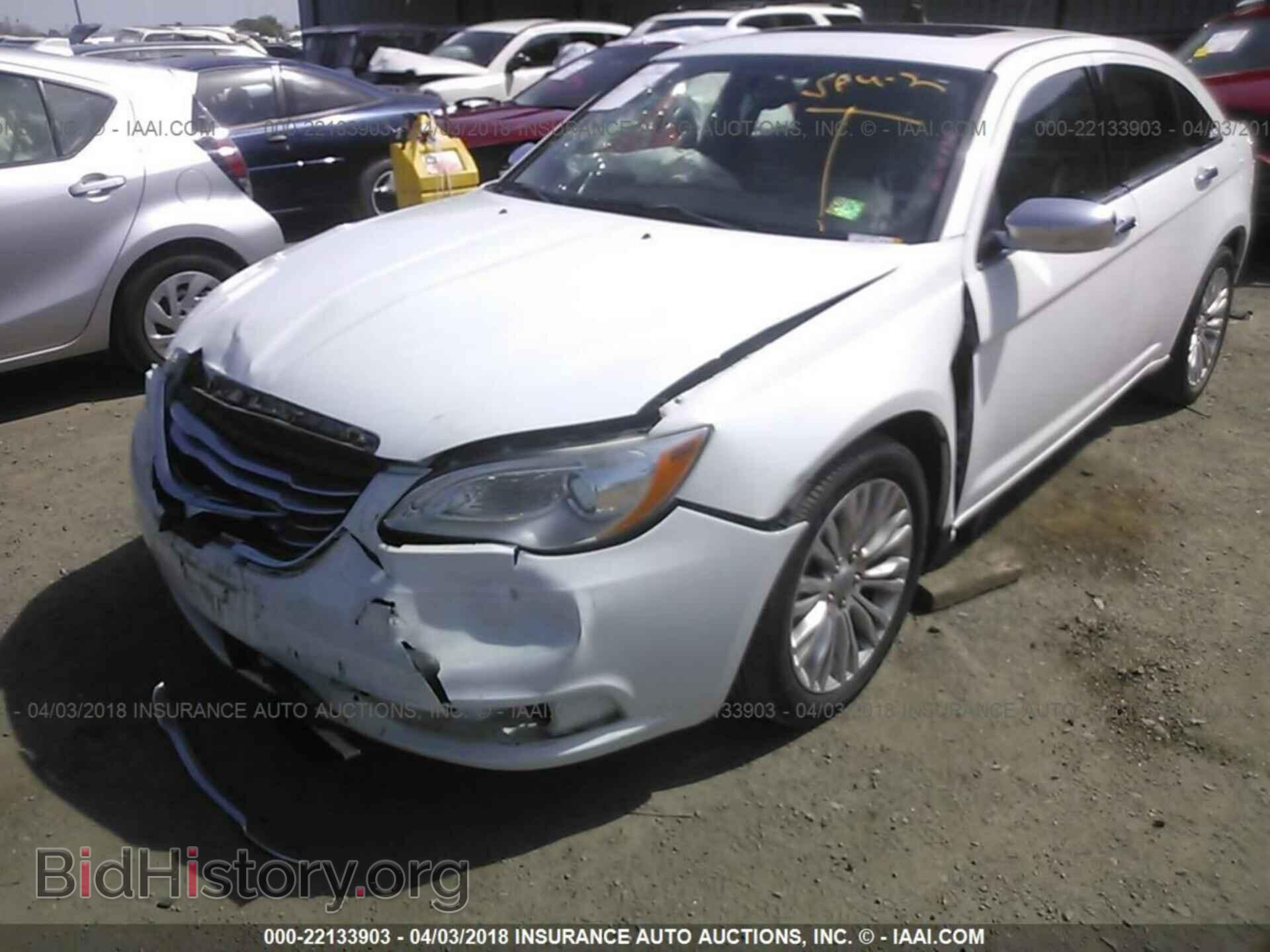2011 Chrysler 200 - VIN: 1C3BC2FG2BN570463 - Photo 6