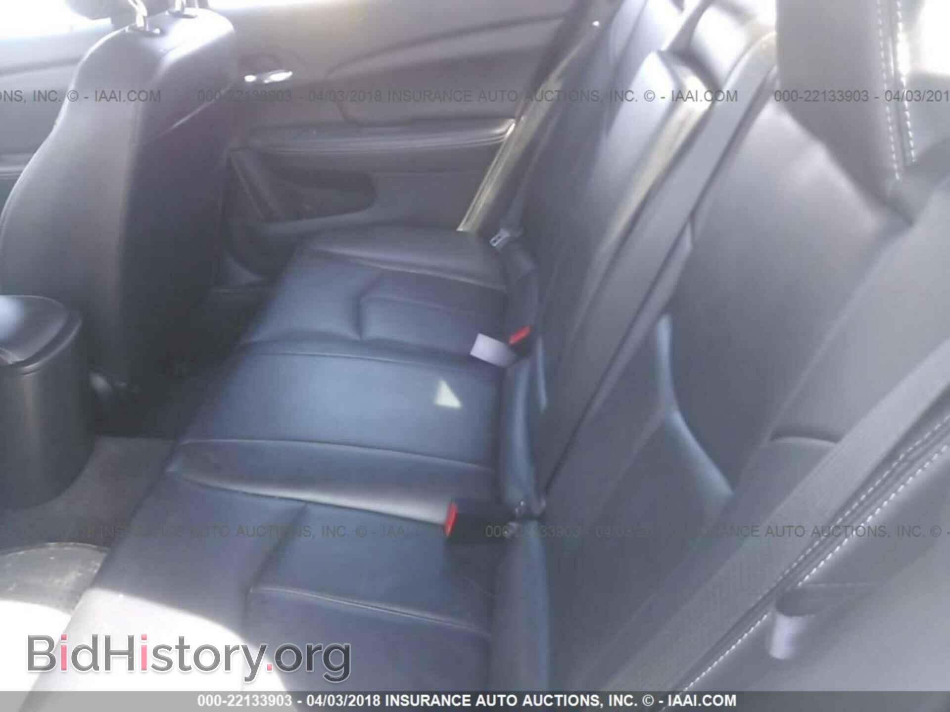 2011 Chrysler 200 - VIN: 1C3BC2FG2BN570463 - Photo 8