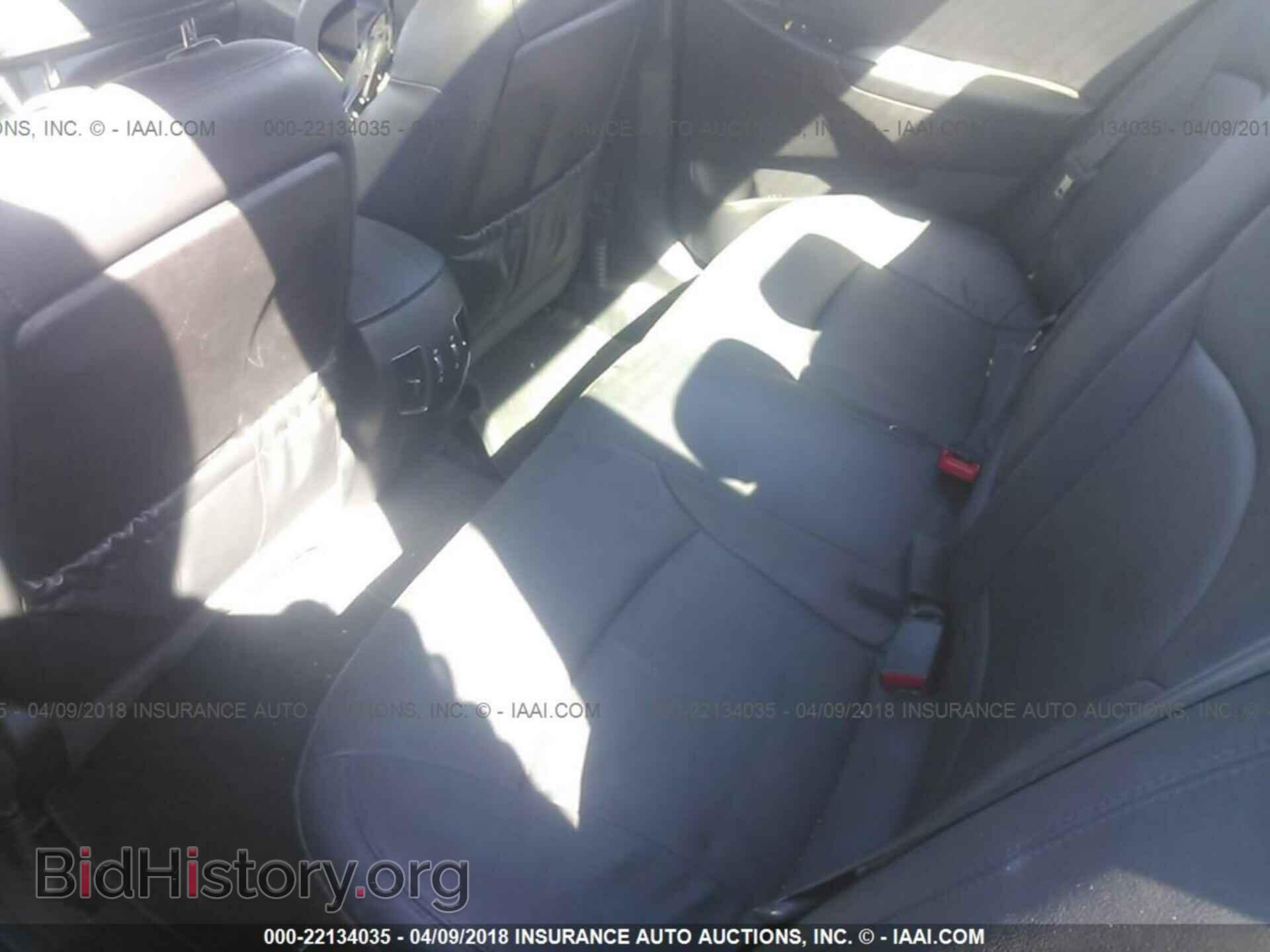 2012 Hyundai Sonata - VIN: 5NPEC4AB2CH464385 - Photo 8
