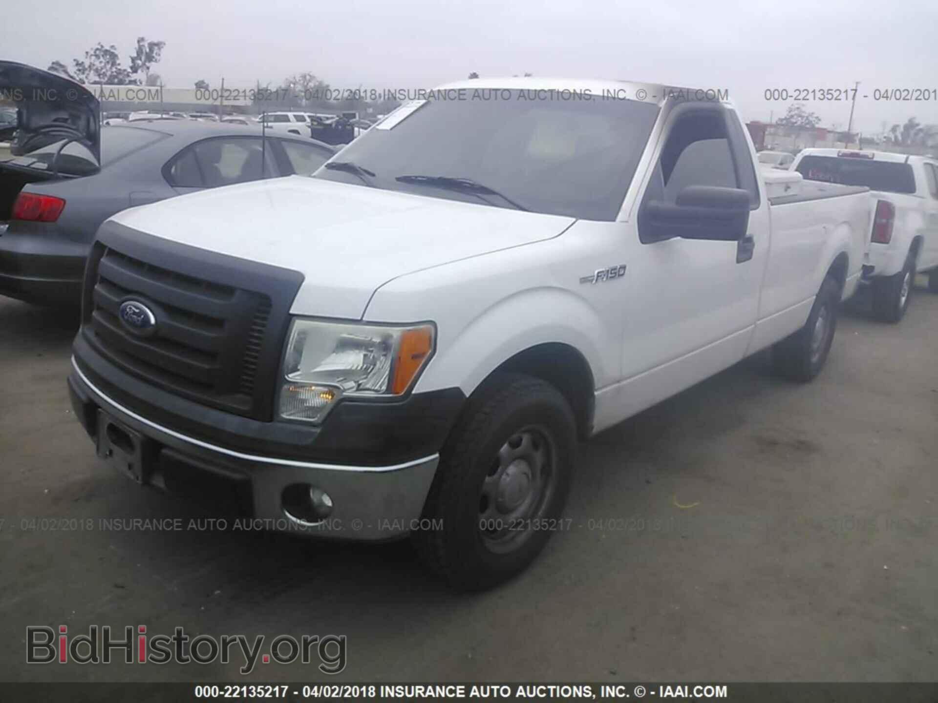 2011 Ford F150 - VIN: 1FTNF1CF7BKD49688 - Фото 2