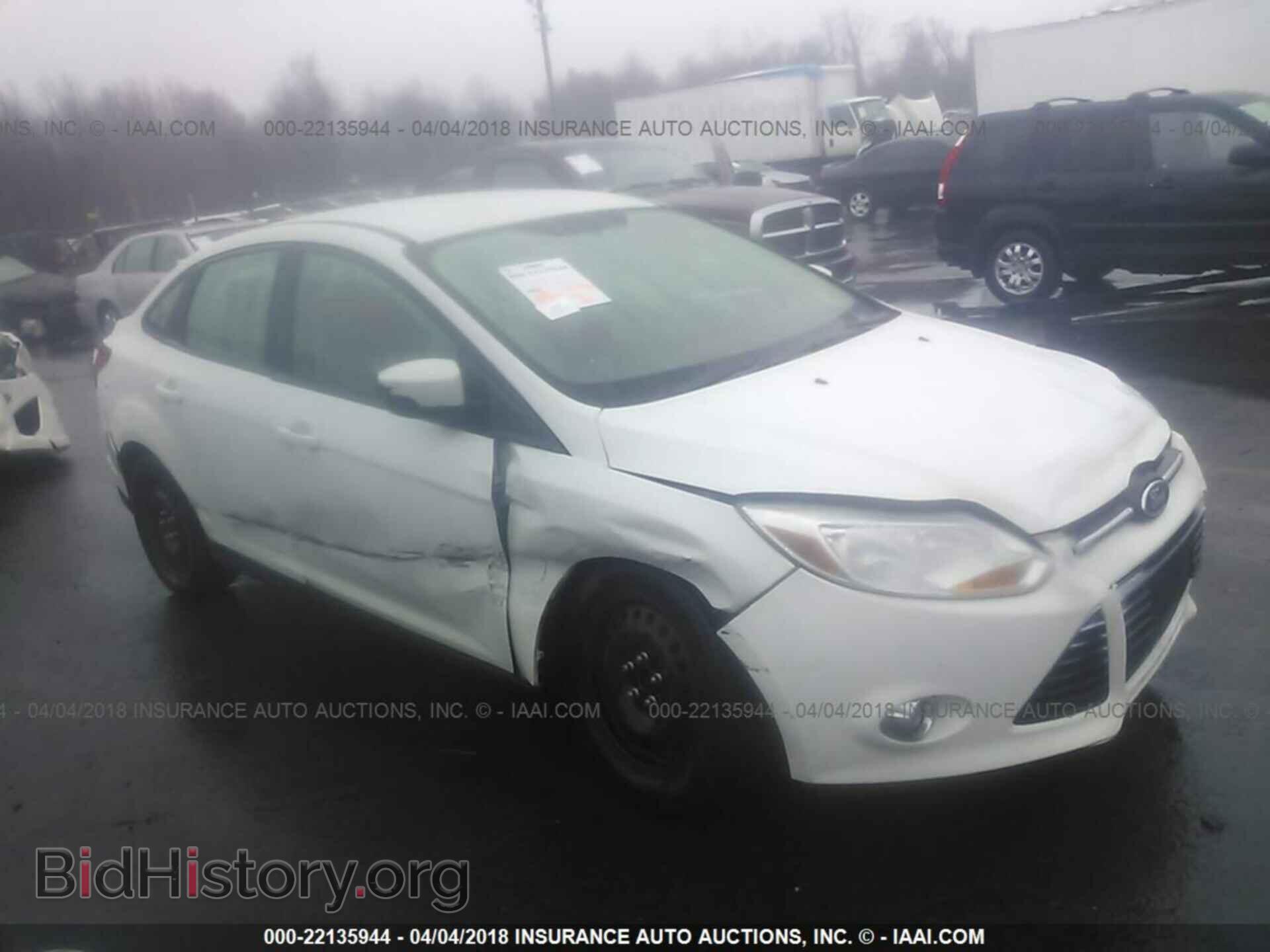 Photo 1FAHP3F25CL351536 - Ford Focus 2012