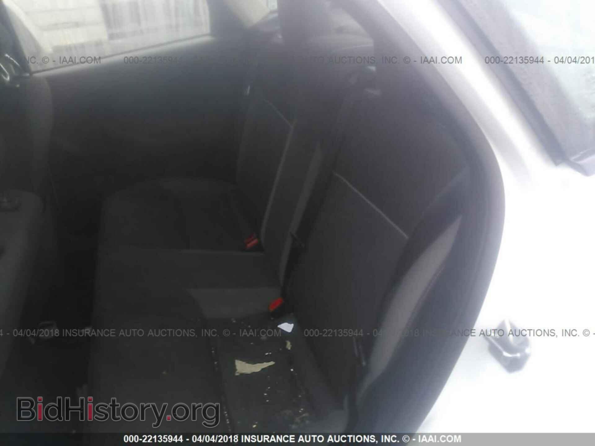 2012 Ford Focus - VIN: 1FAHP3F25CL351536 - Photo 8