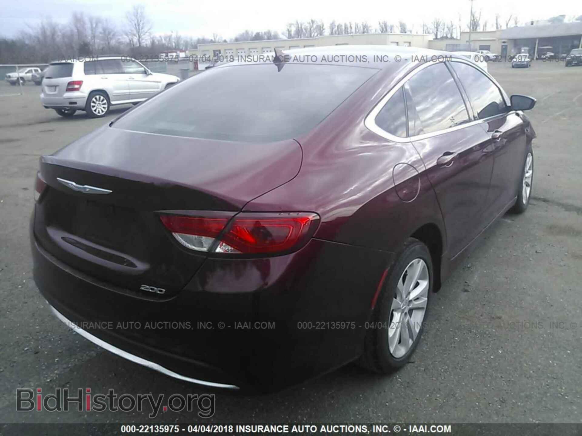 2015 Chrysler 200 - VIN: 1C3CCCAB4FN652951 - Photo 4