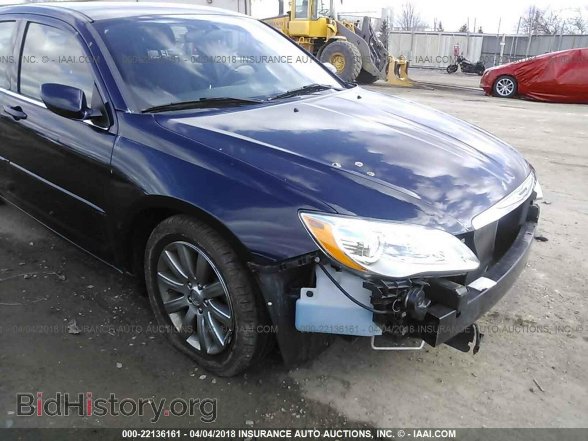 2014 Chrysler 200 - VIN: 1C3CCBBB3EN236834 - Photo 6