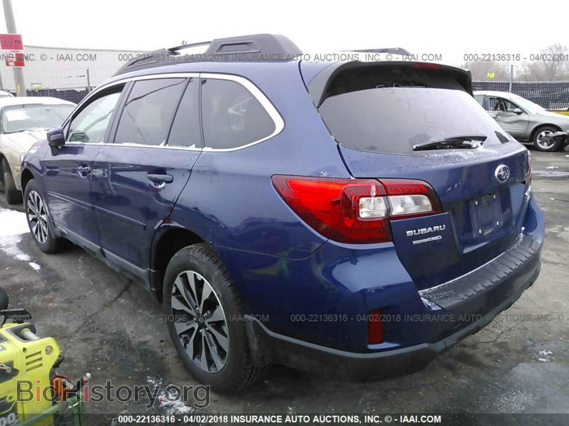 2015 Subaru Outback - VIN: 4S4BSELC8F3249039 - Photo 3