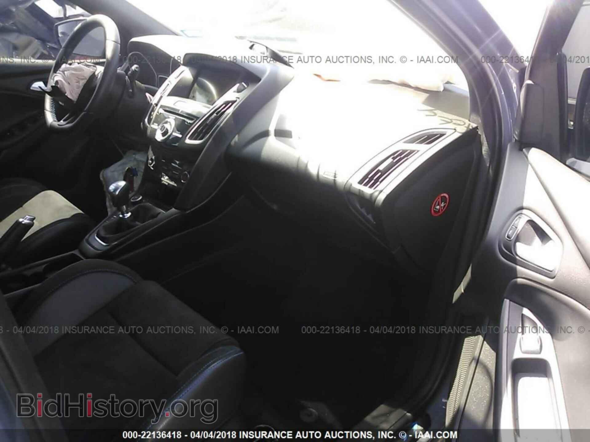 2016 Ford Focus - VIN: WF0DP3TH8G4116997 - Photo 5