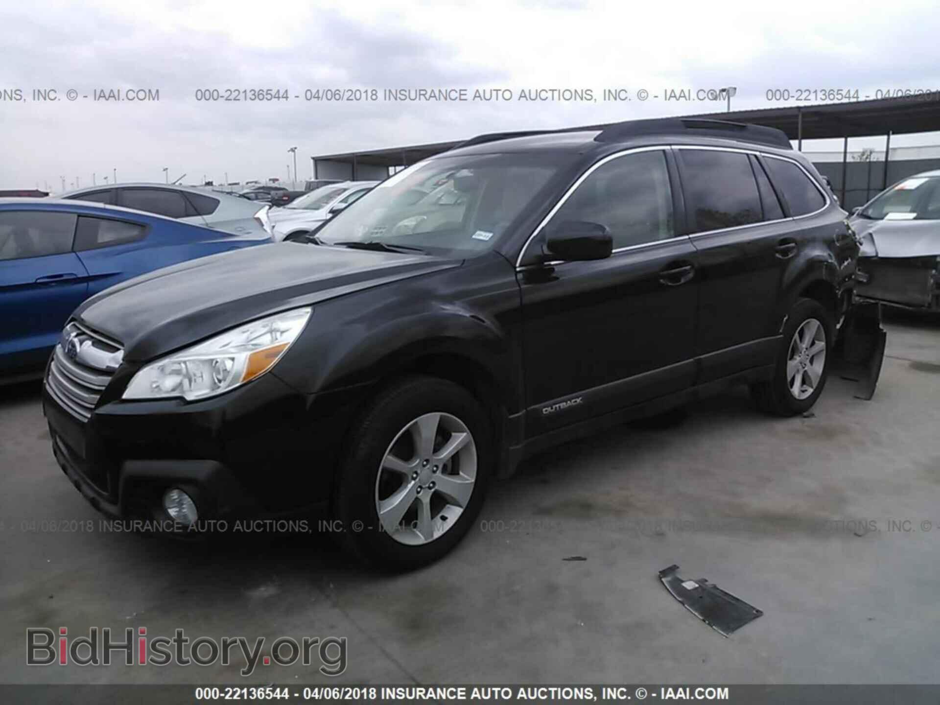 2013 Subaru Outback - VIN: 4S4BRBCC7D3227234 - Photo 2