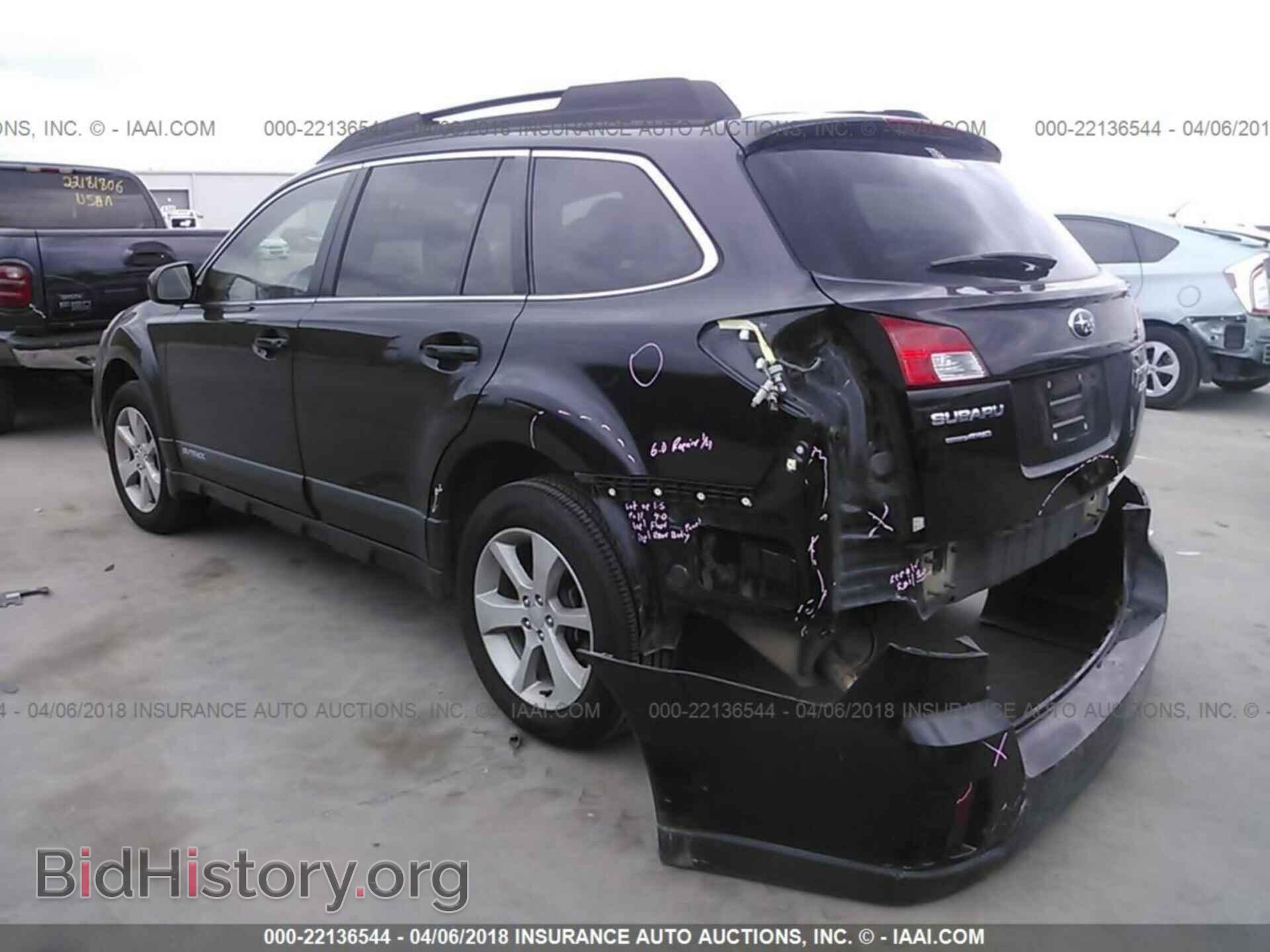 2013 Subaru Outback - VIN: 4S4BRBCC7D3227234 - Photo 3