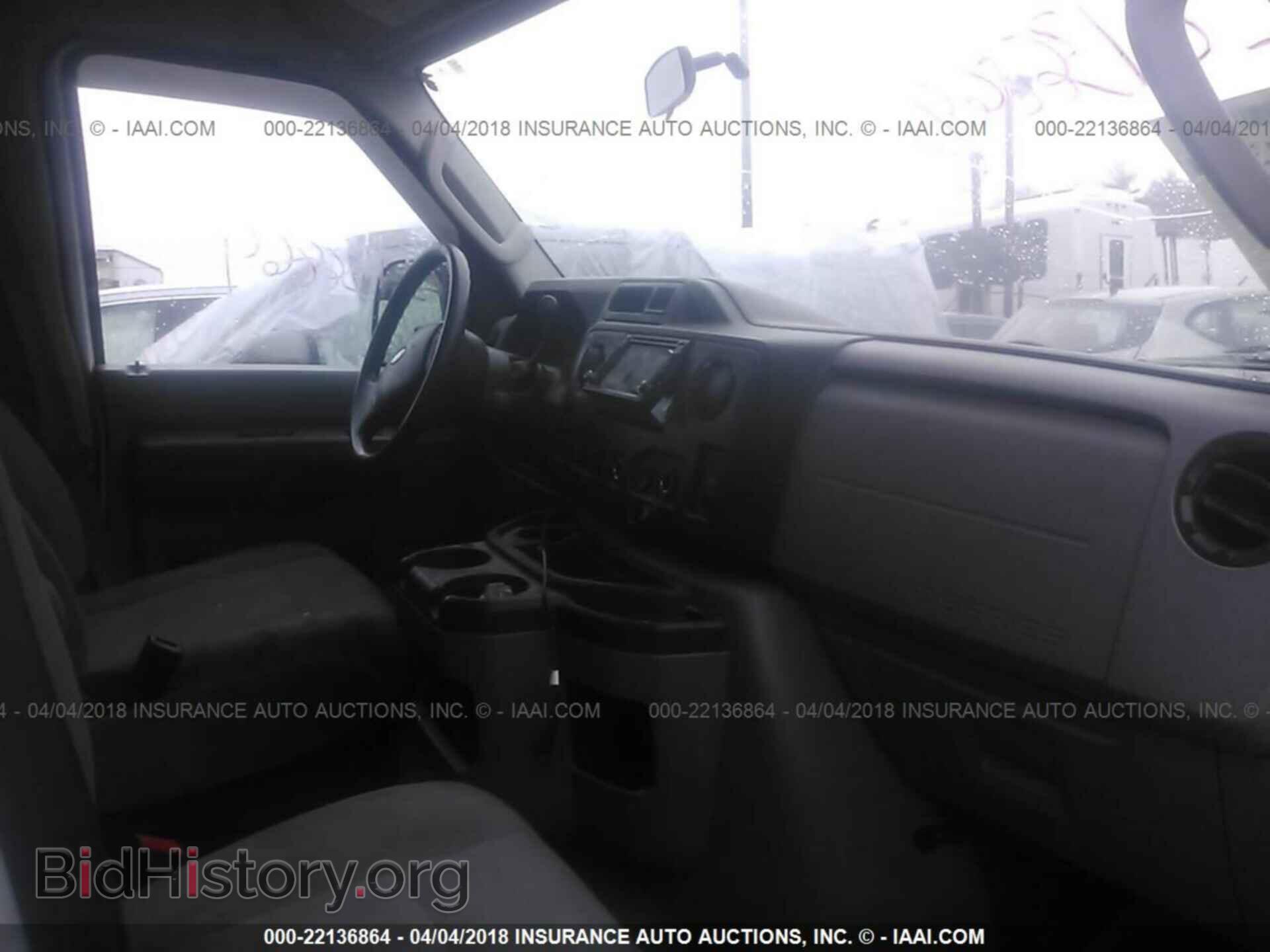 2011 Ford Econoline - VIN: 1FTNE2EW5BDA92024 - Фото 5