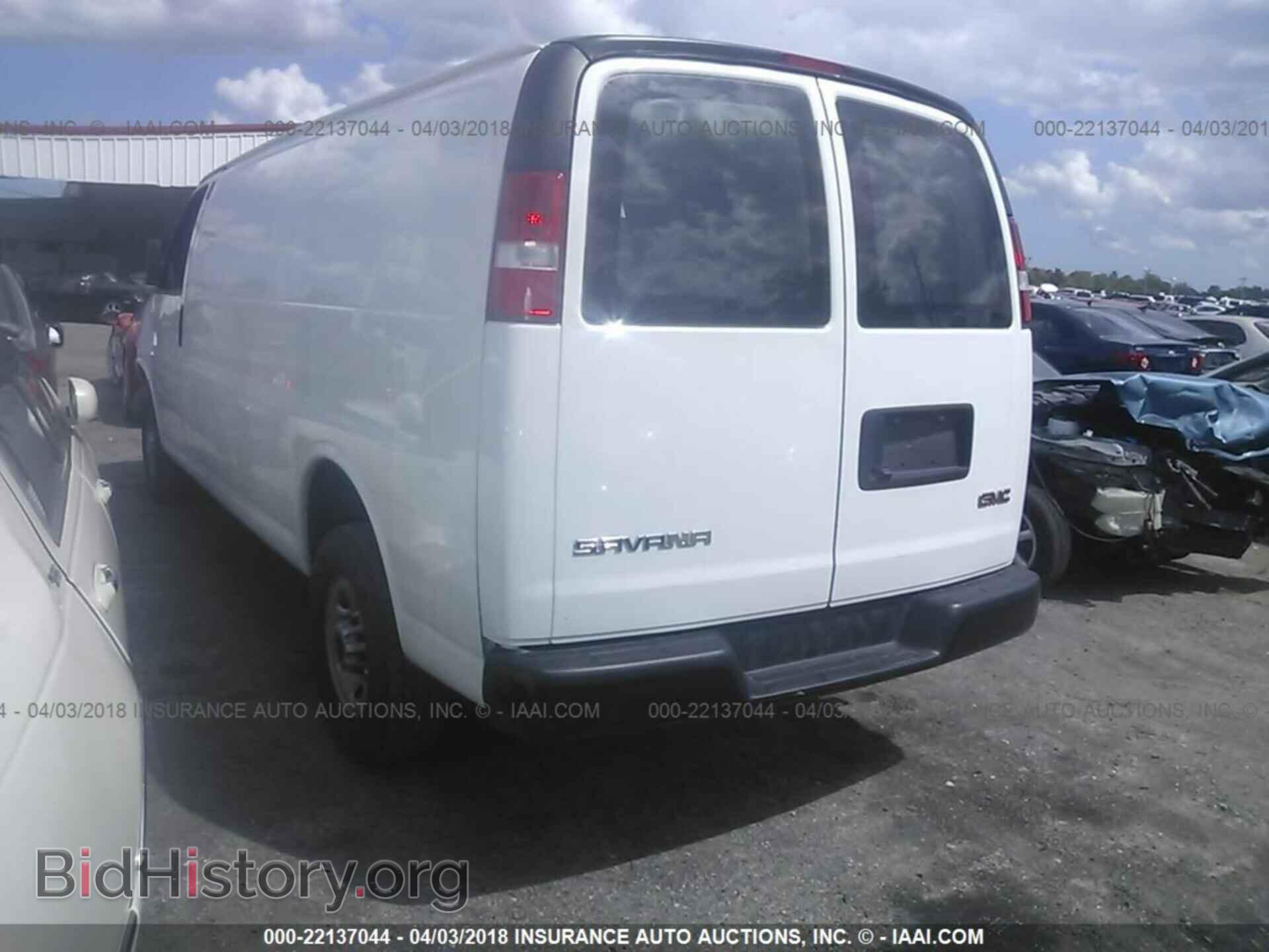 2017 Gmc Savana - VIN: 1GTW7BFF6H1139097 - Фото 3