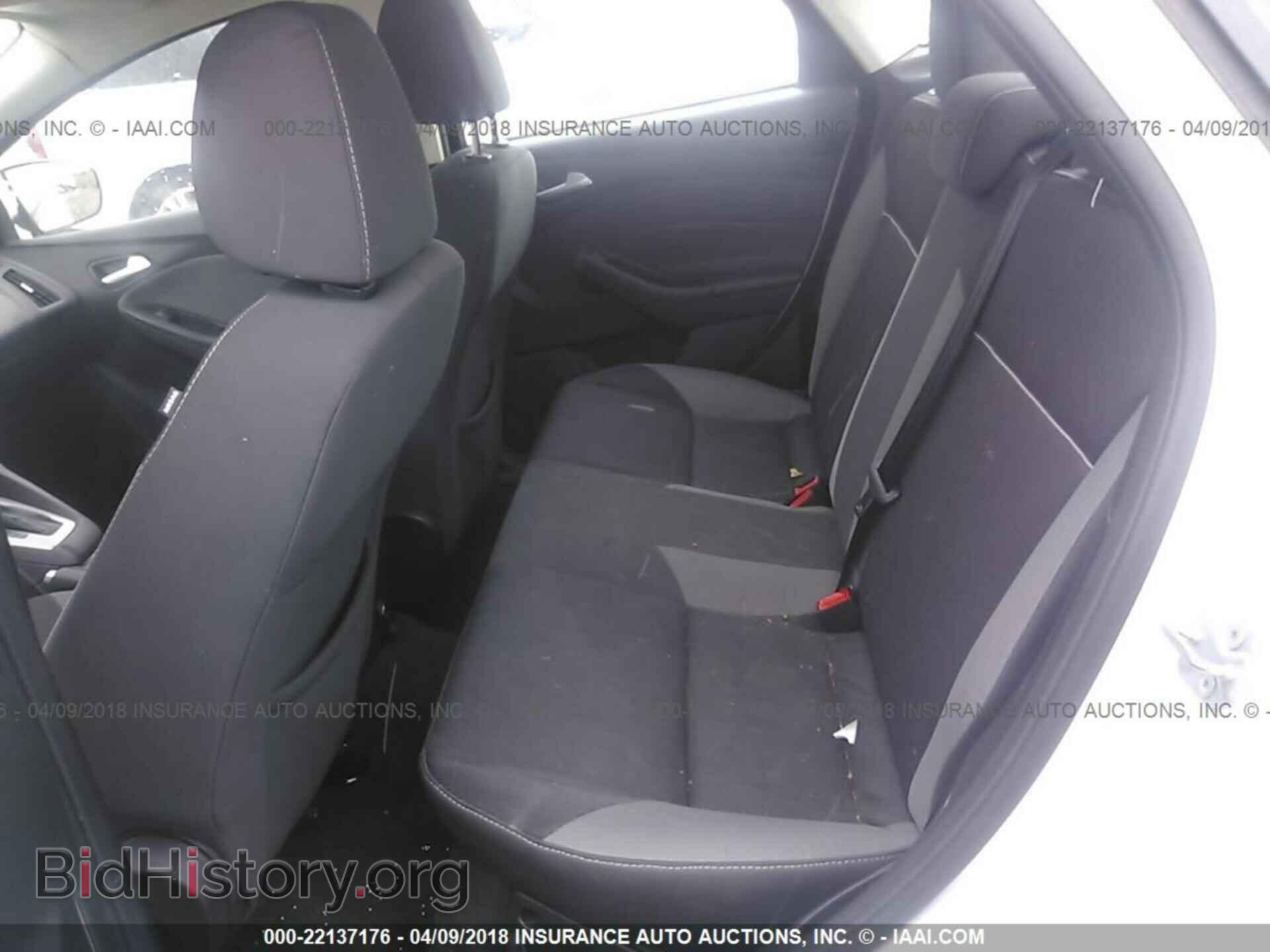 2014 Ford Focus - VIN: 1FADP3F26EL234470 - Photo 8