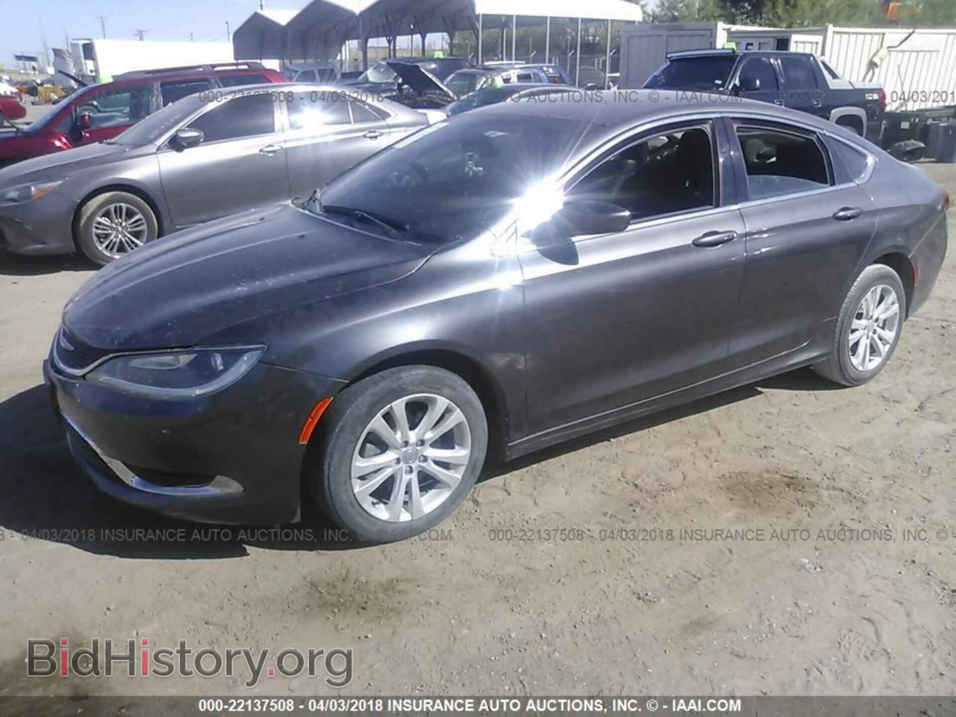 2015 Chrysler 200 - VIN: 1C3CCCAB6FN730730 - Photo 2