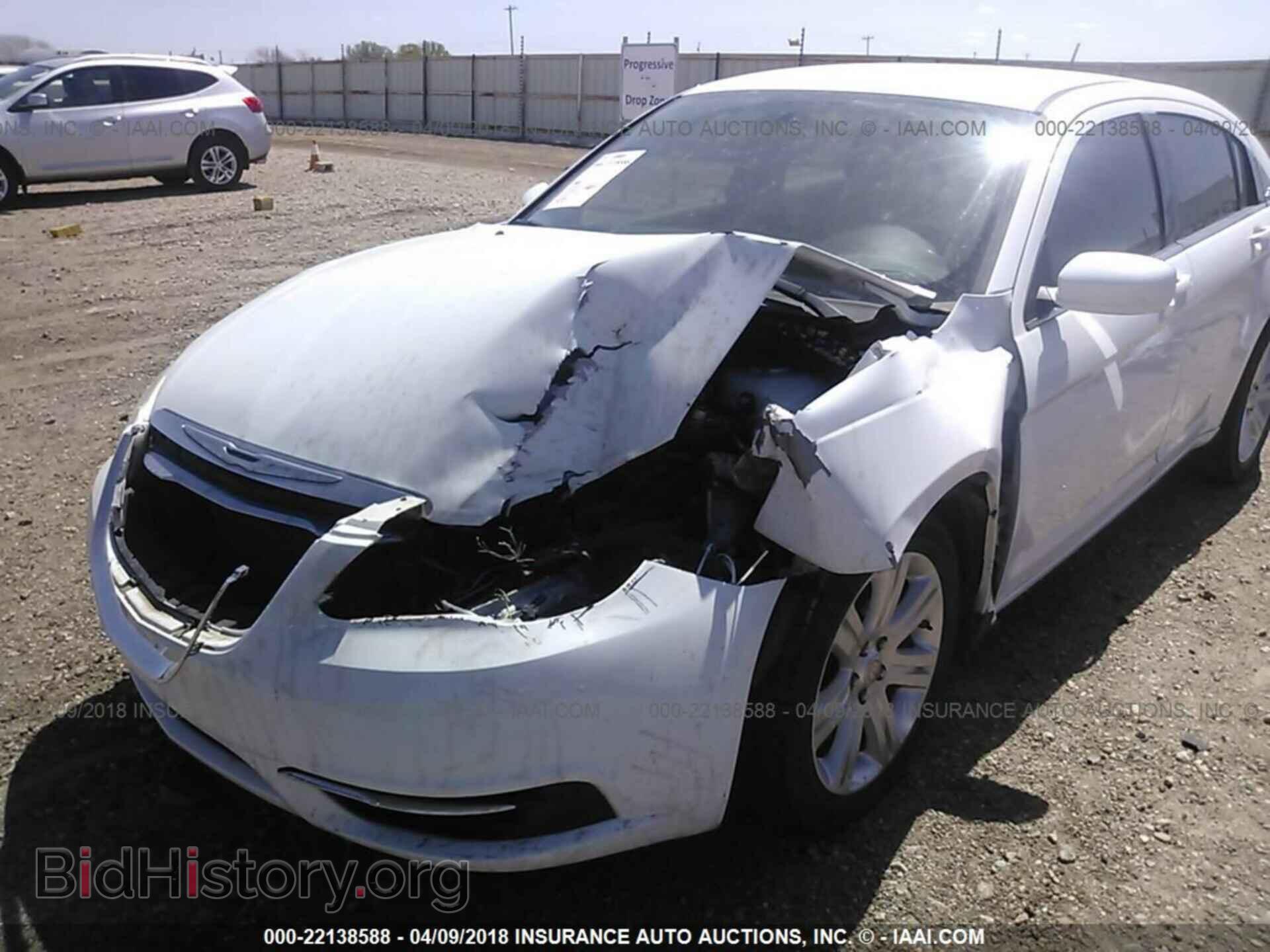 2013 Chrysler 200 - VIN: 1C3CCBAB8DN669257 - Photo 6