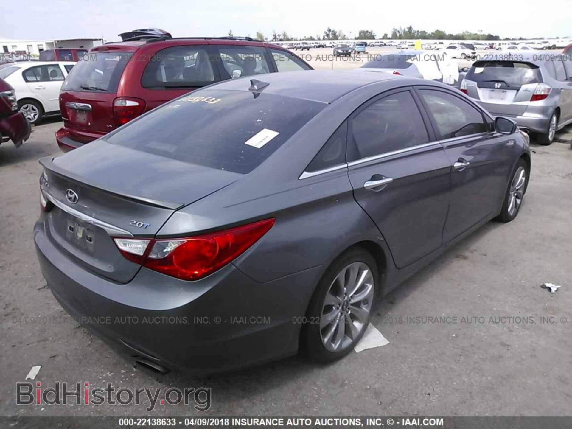2012 Hyundai Sonata - VIN: 5NPEC4AB9CH419959 - Photo 4