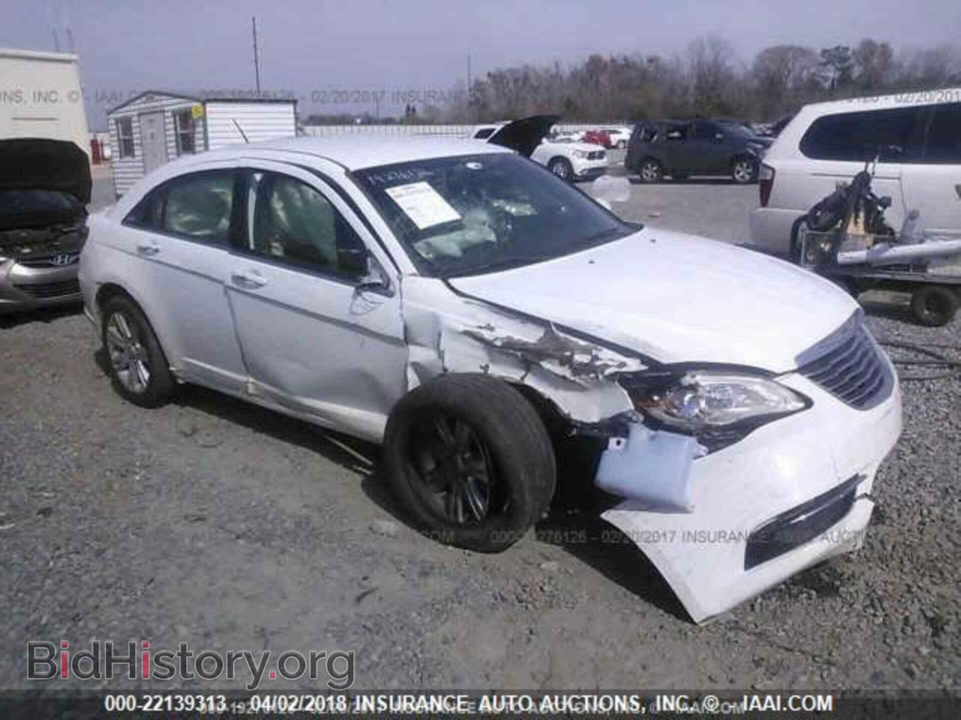 Photo 1C3CCBBB9DN525201 - Chrysler 200 2013