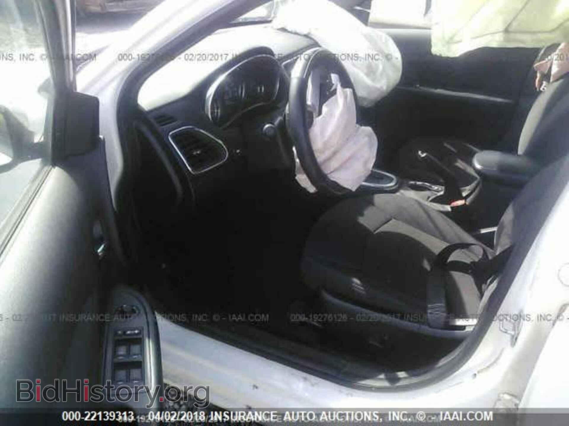 2013 Chrysler 200 - VIN: 1C3CCBBB9DN525201 - Photo 5