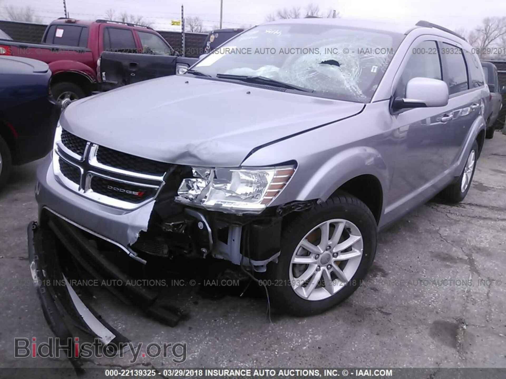 2017 Dodge Journey - VIN: 3C4PDCBG2HT531956 - Фото 2