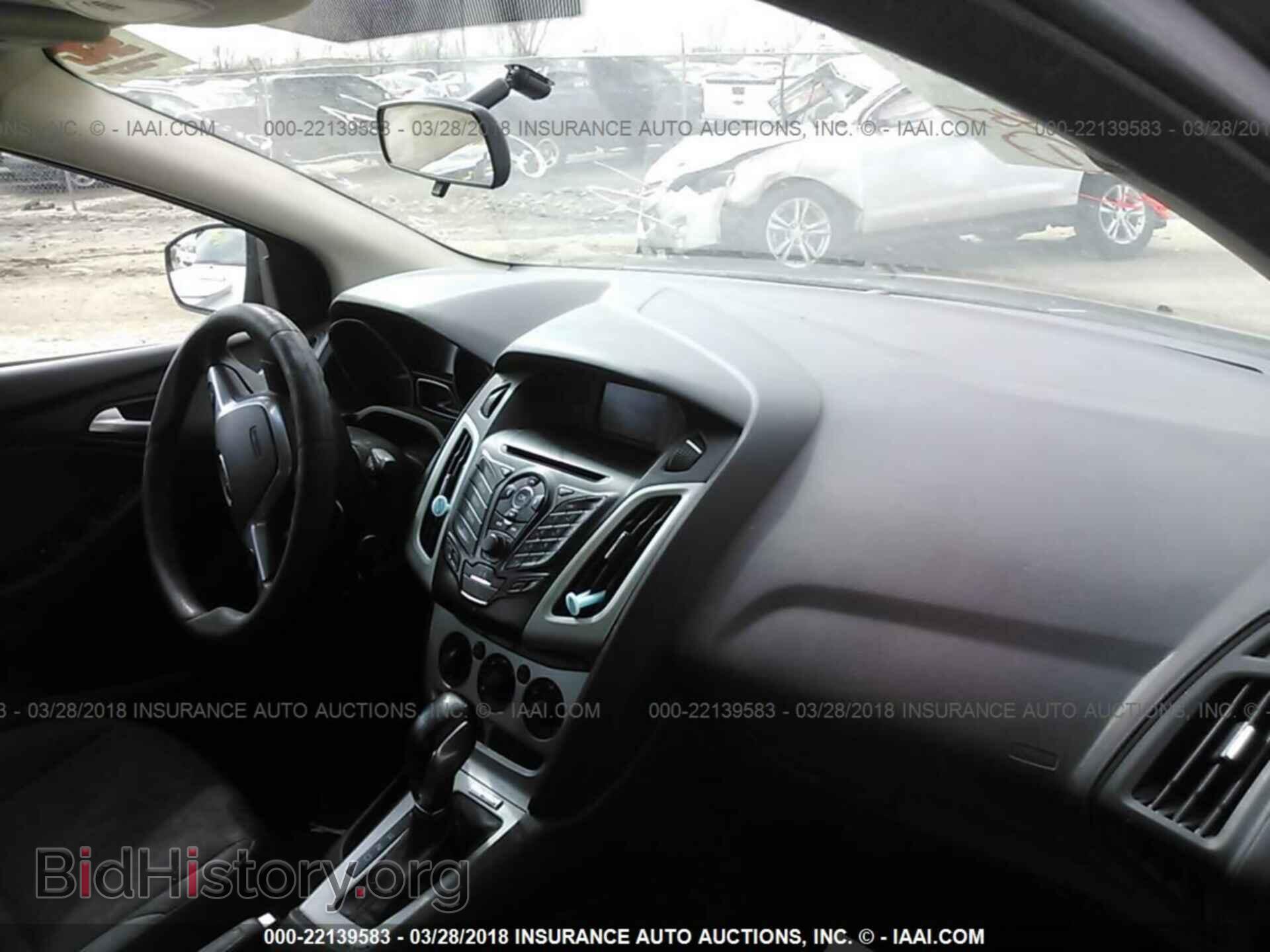 2014 Ford Focus - VIN: 1FADP3F25EL311359 - Фото 5