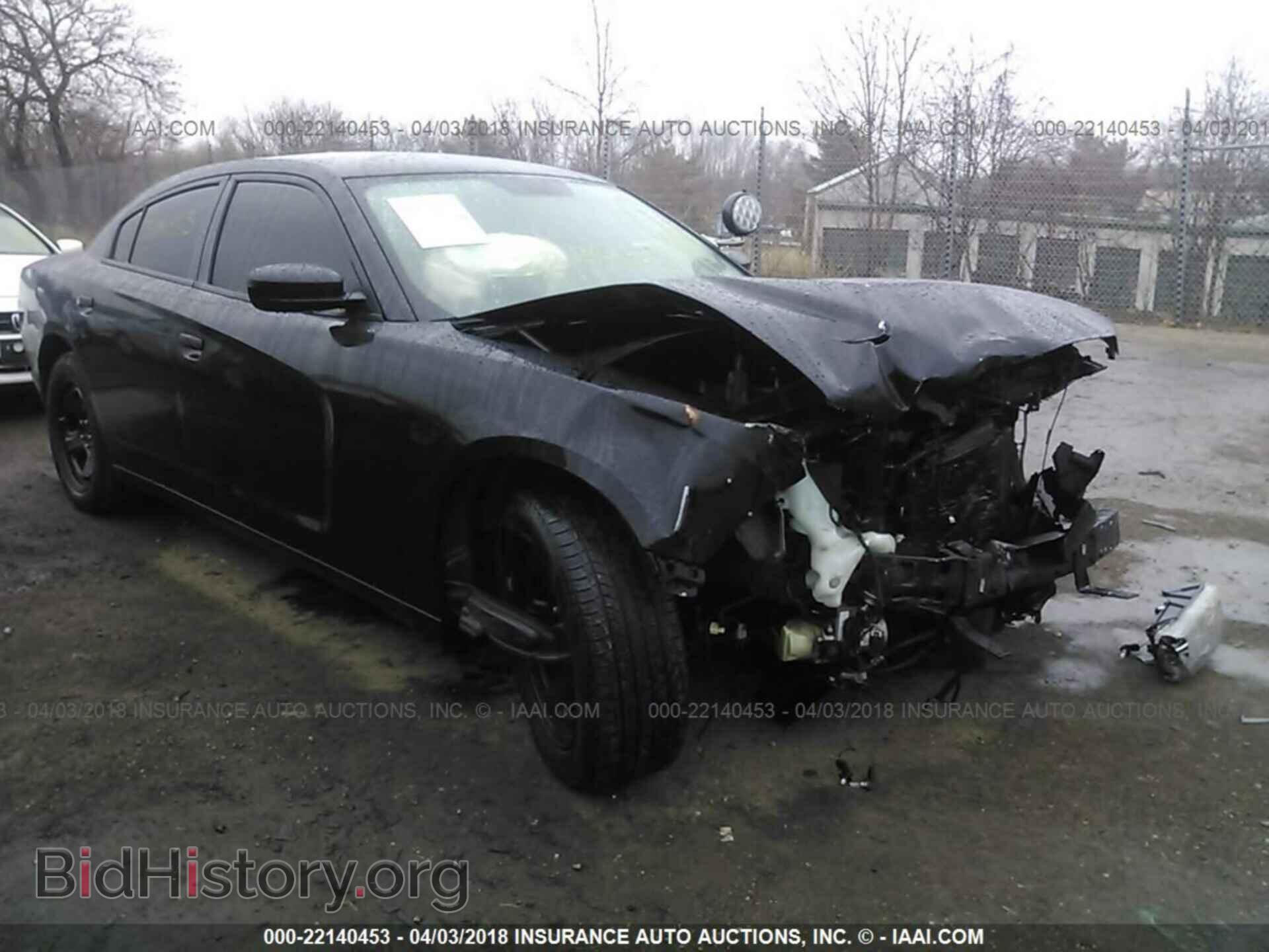 Photo 2C3CDXAT2DH642776 - Dodge Charger 2013
