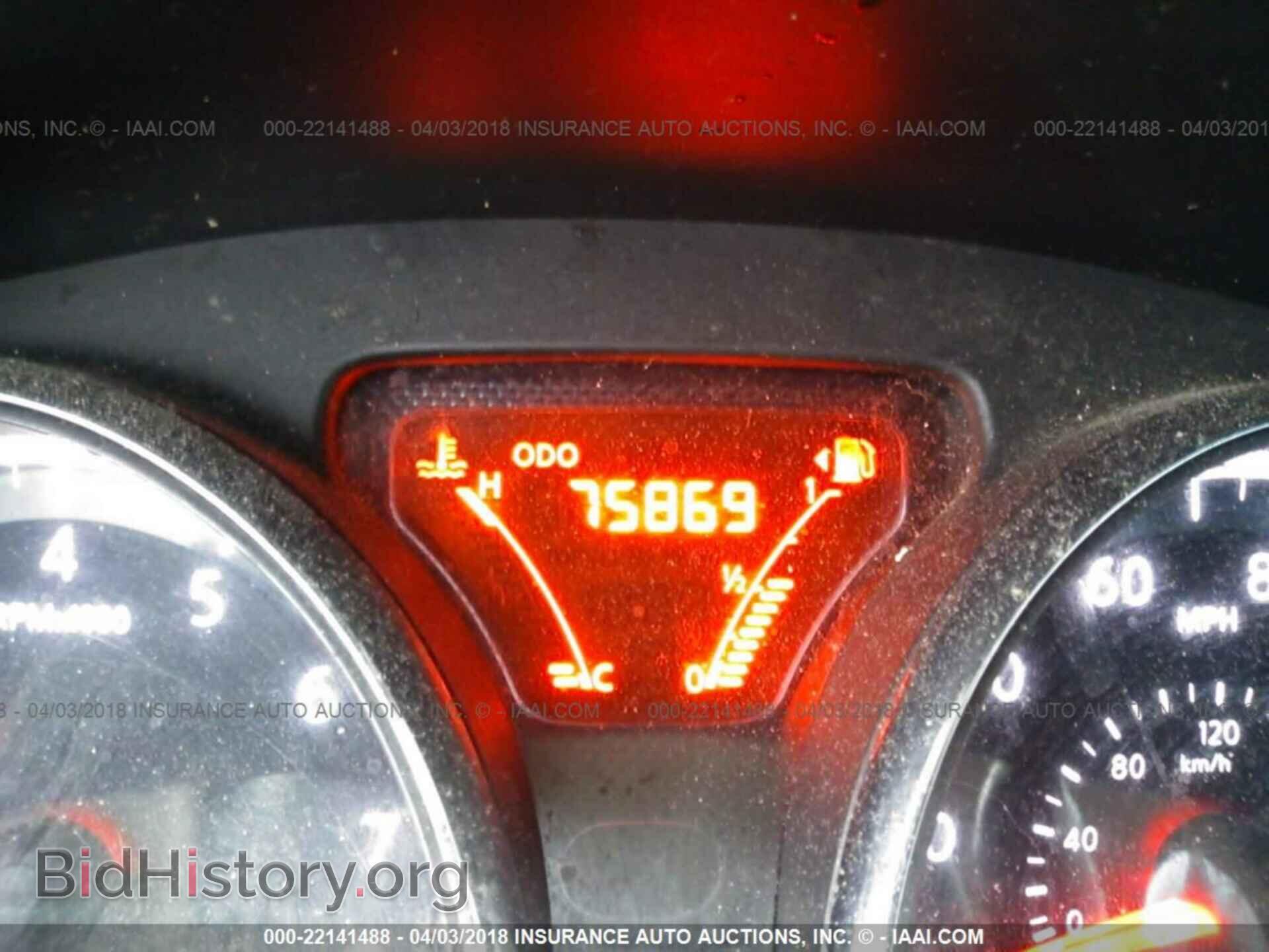 2015 Nissan Versa note - VIN: 3N1CE2CP1FL440732 - Photo 7