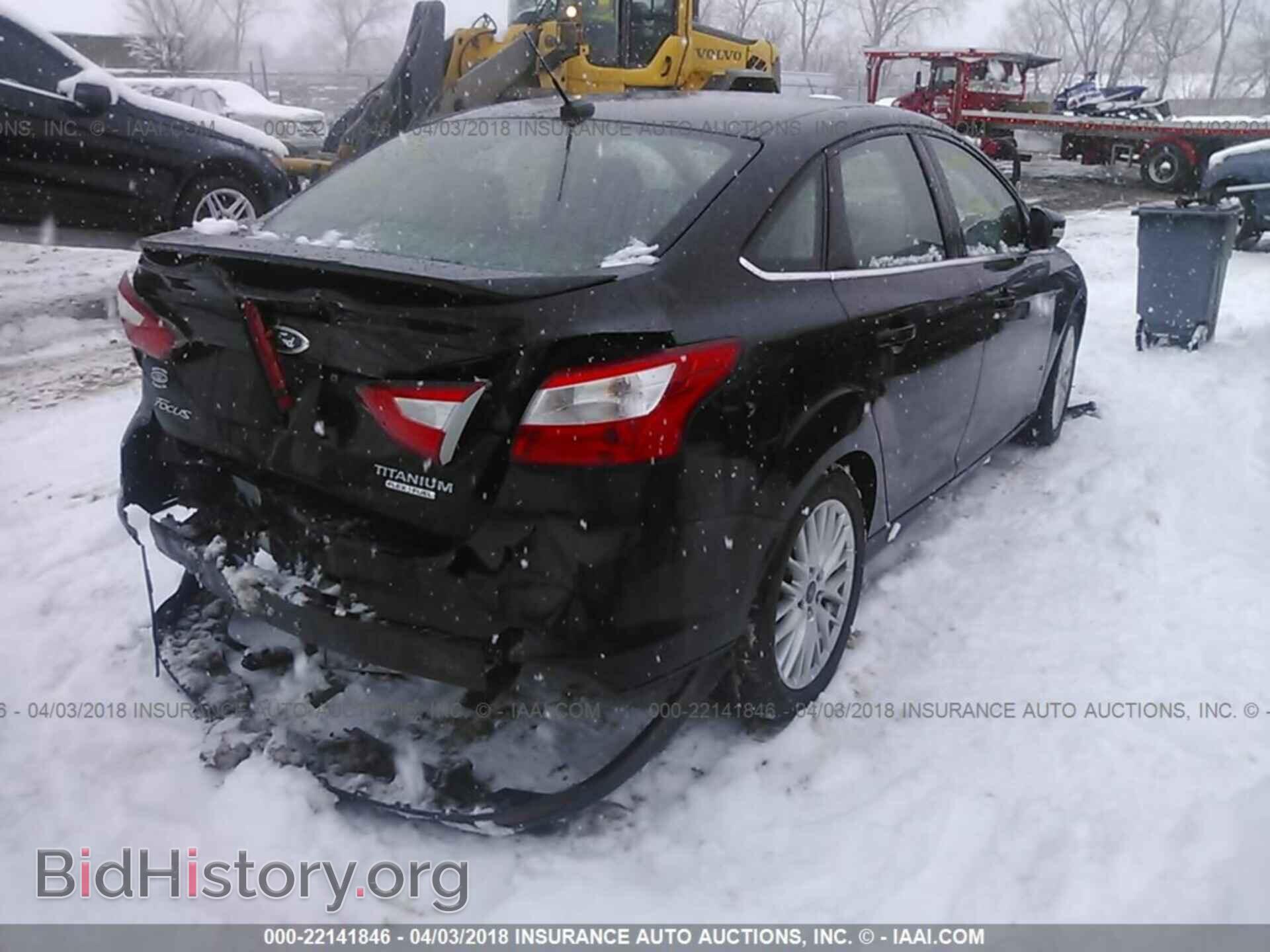 2014 Ford Focus - VIN: 1FADP3J28EL219024 - Фото 4