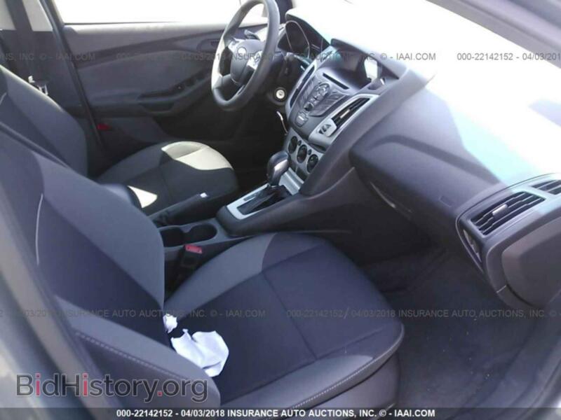 2012 Ford FOCUS (VIN 1FAHP3F25CL355649) — photo 5 of 10