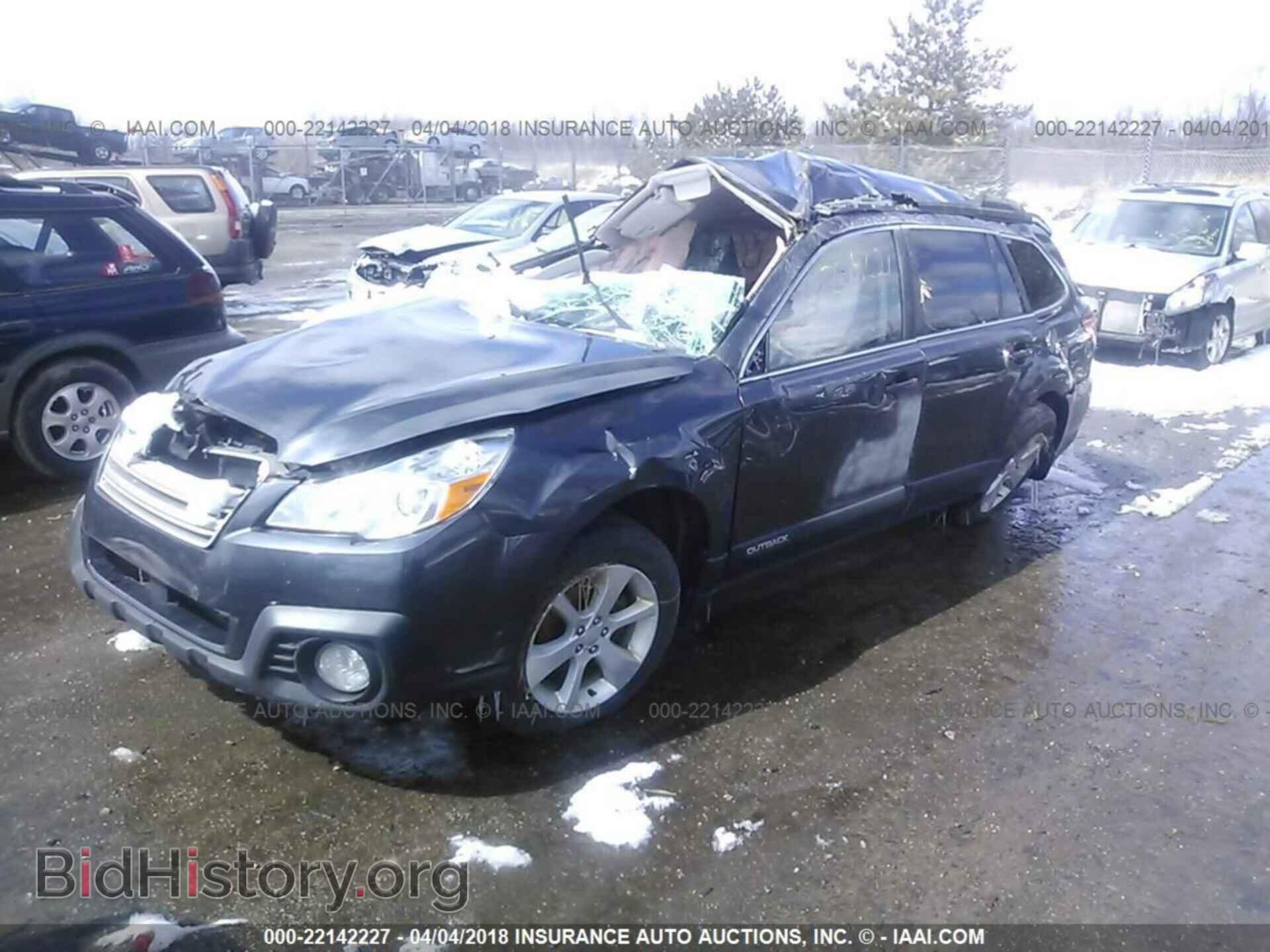 2013 Subaru Outback - VIN: 4S4BRCCC1D3264365 - Photo 2